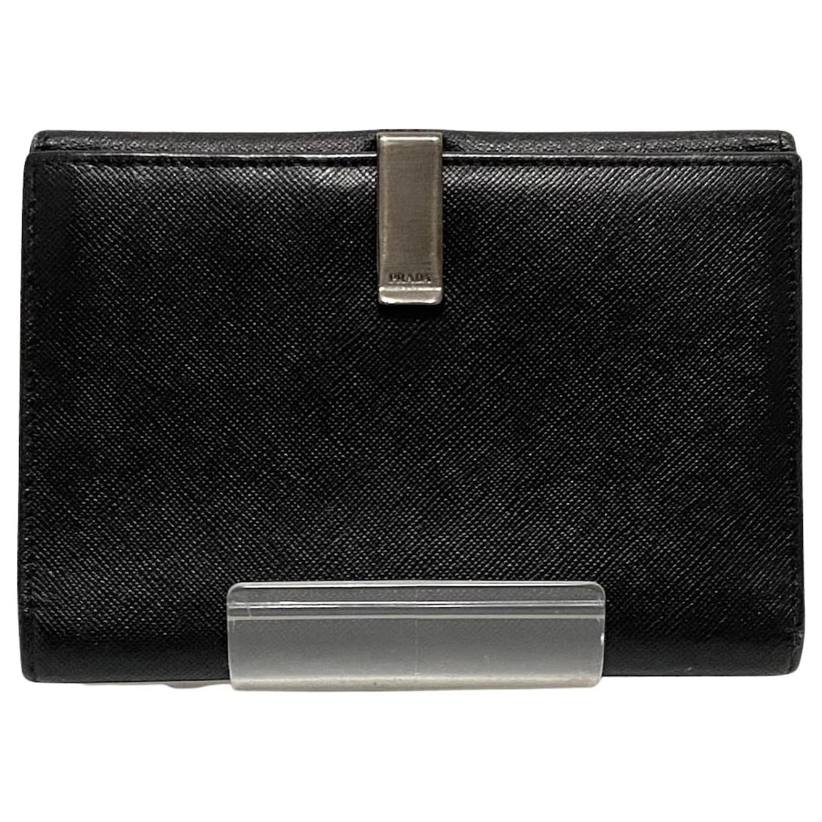 PRADA wallet Black Leather ref.471985 - Joli Closet
