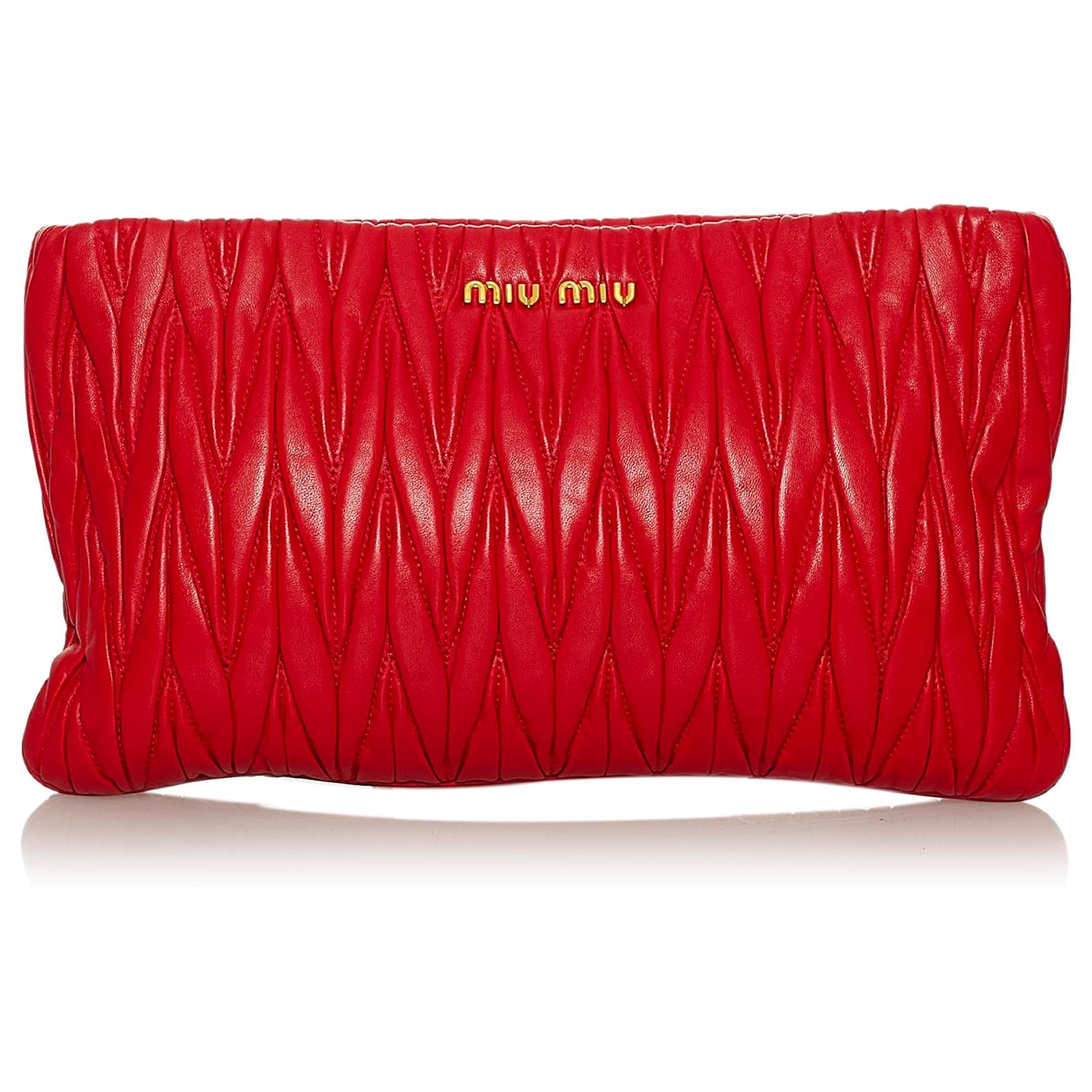 miu miu red clutch