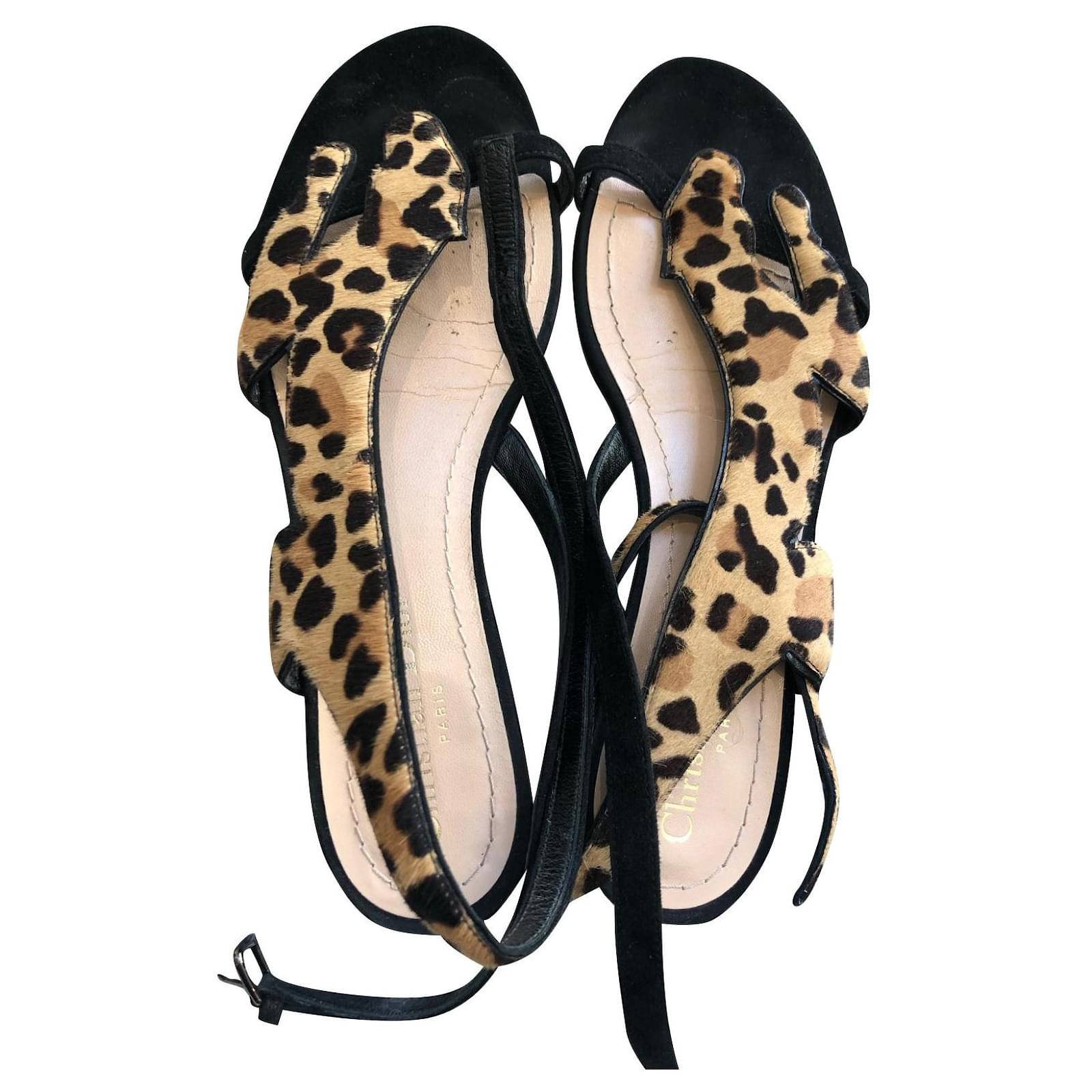 Christian Dior sandalias Dior Pantera Estampado de leopardo Cuero  ref.474989 - Joli Closet