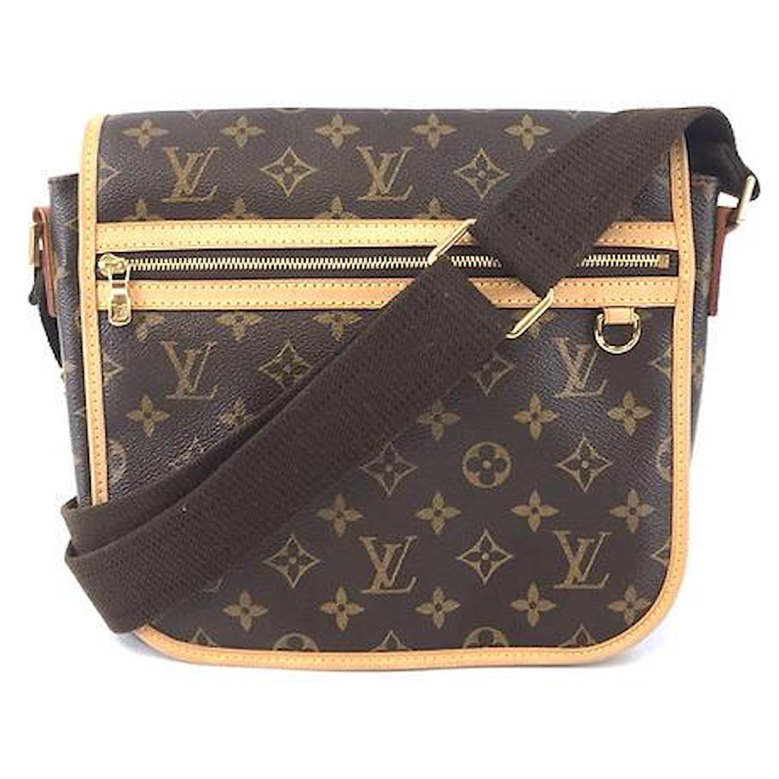 Louis Vuitton Bosphore Messenger Toile Monogram PM Cuir Marron ref.475642 -  Joli Closet