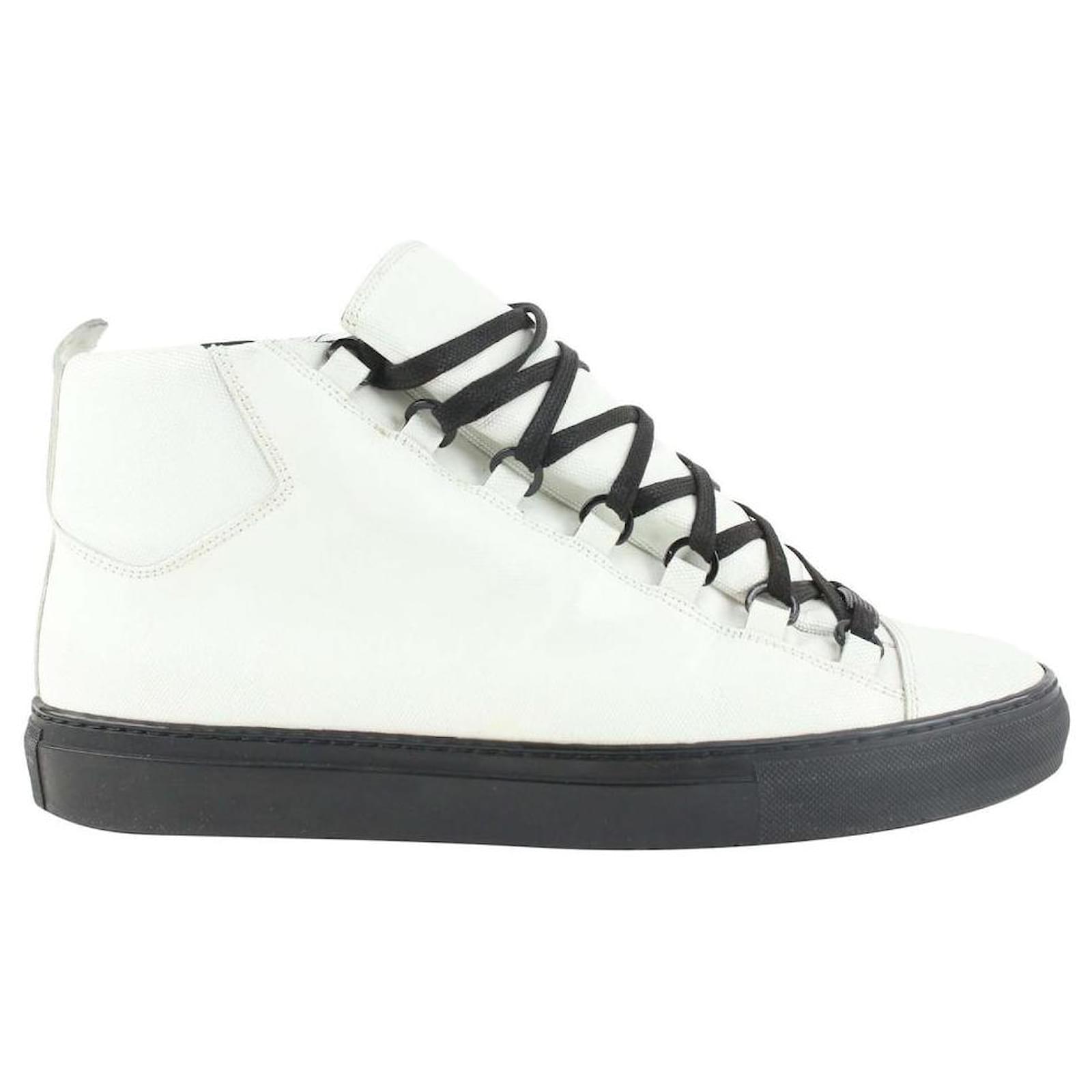 Balenciaga Tamanho dos homens 42 Tenis Arena Branco x Preto 3BA1221 ref.475703 Joli Closet