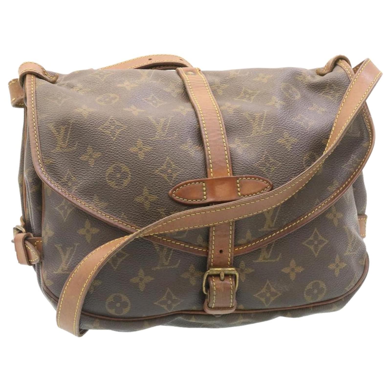 Louis Vuitton Monogram Saumur 30 Shoulder Bag M42256 Lv