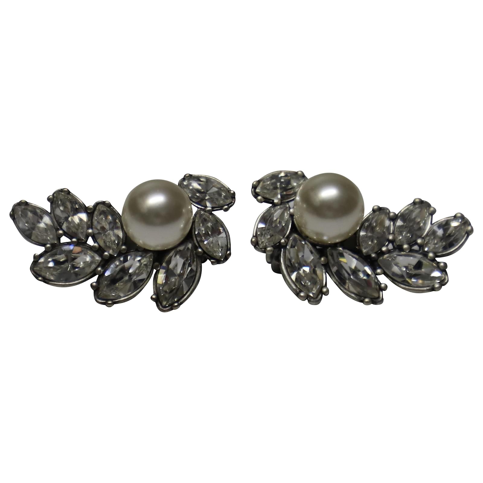 Tory Burch Clustered Crystal with Pearl Clip-On Earrings in Silver Metal  Silvery  - Joli Closet