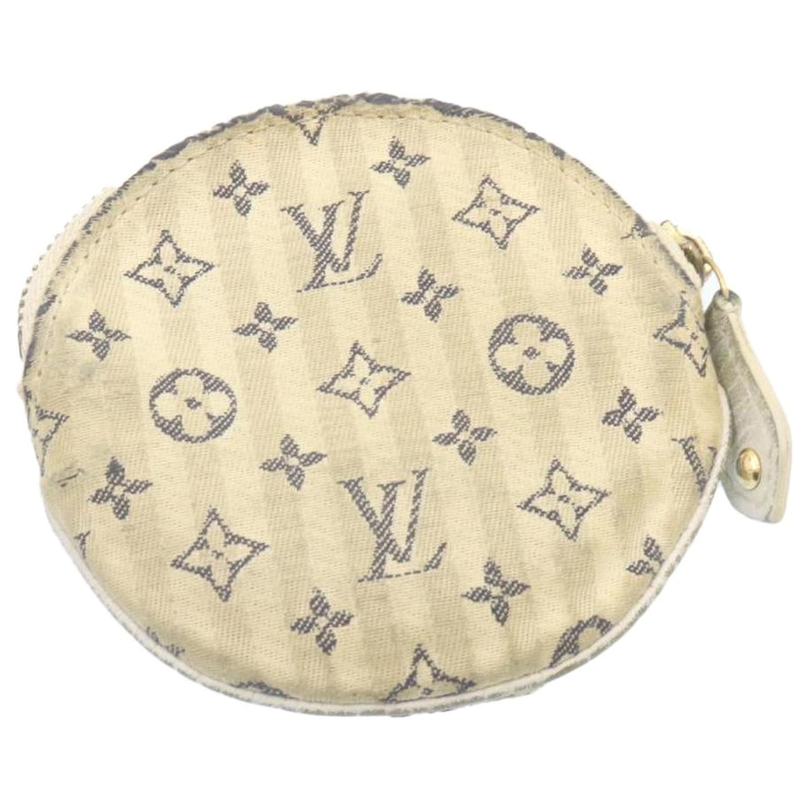 lv circle coin purse