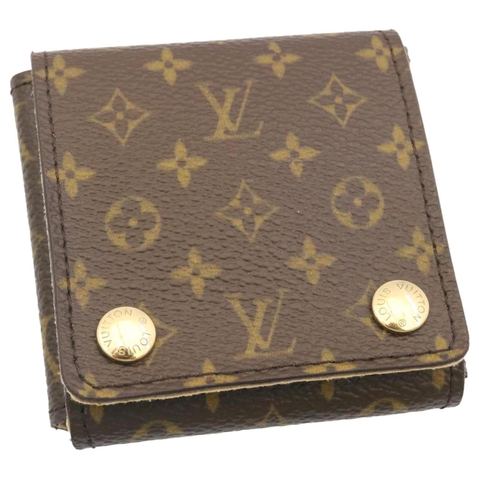 LOUIS VUITTON Joyero con monograma LV Auth yk5857EN Lienzo ref