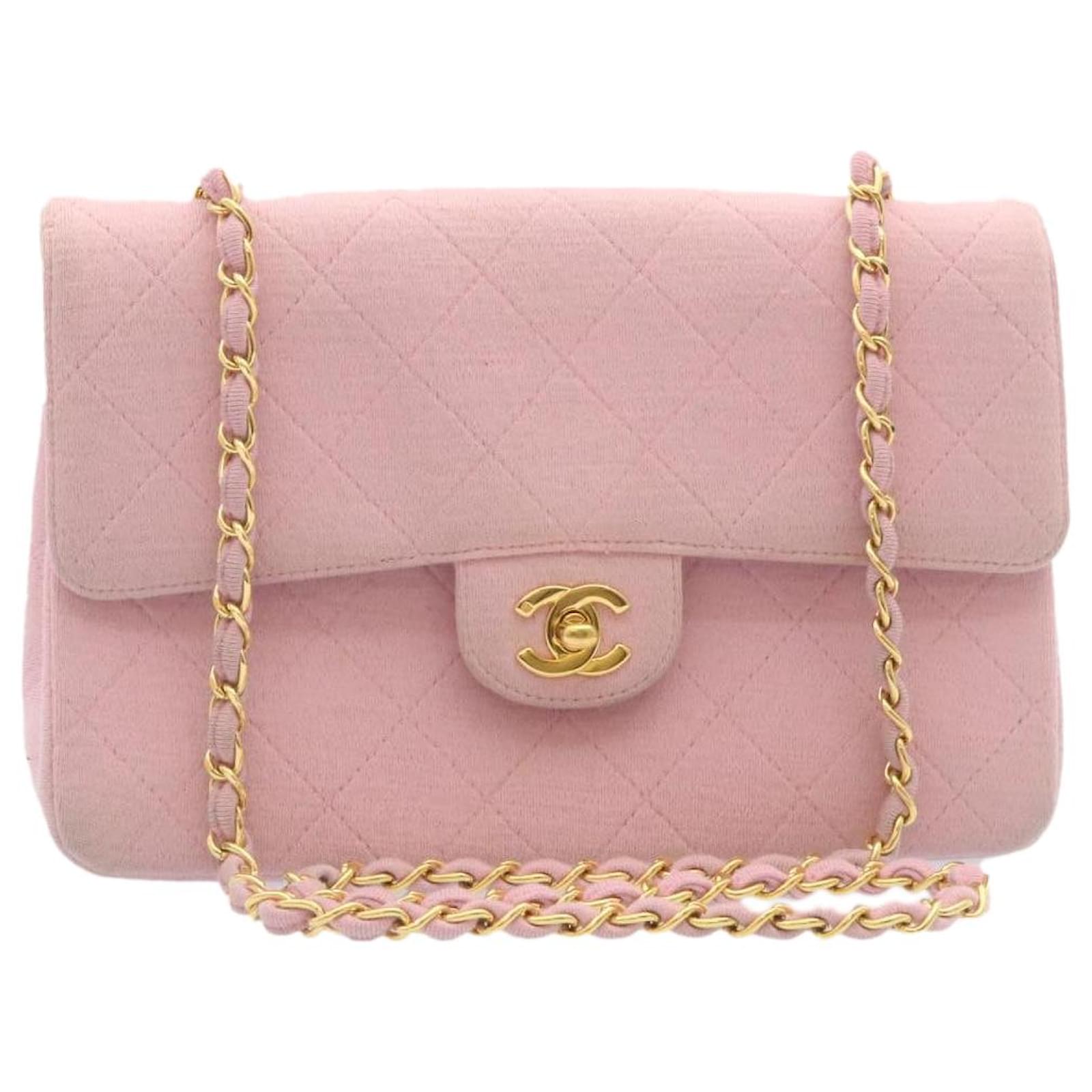 Vintage CHANEL milky pink caviar leather flap chain shoulder bag