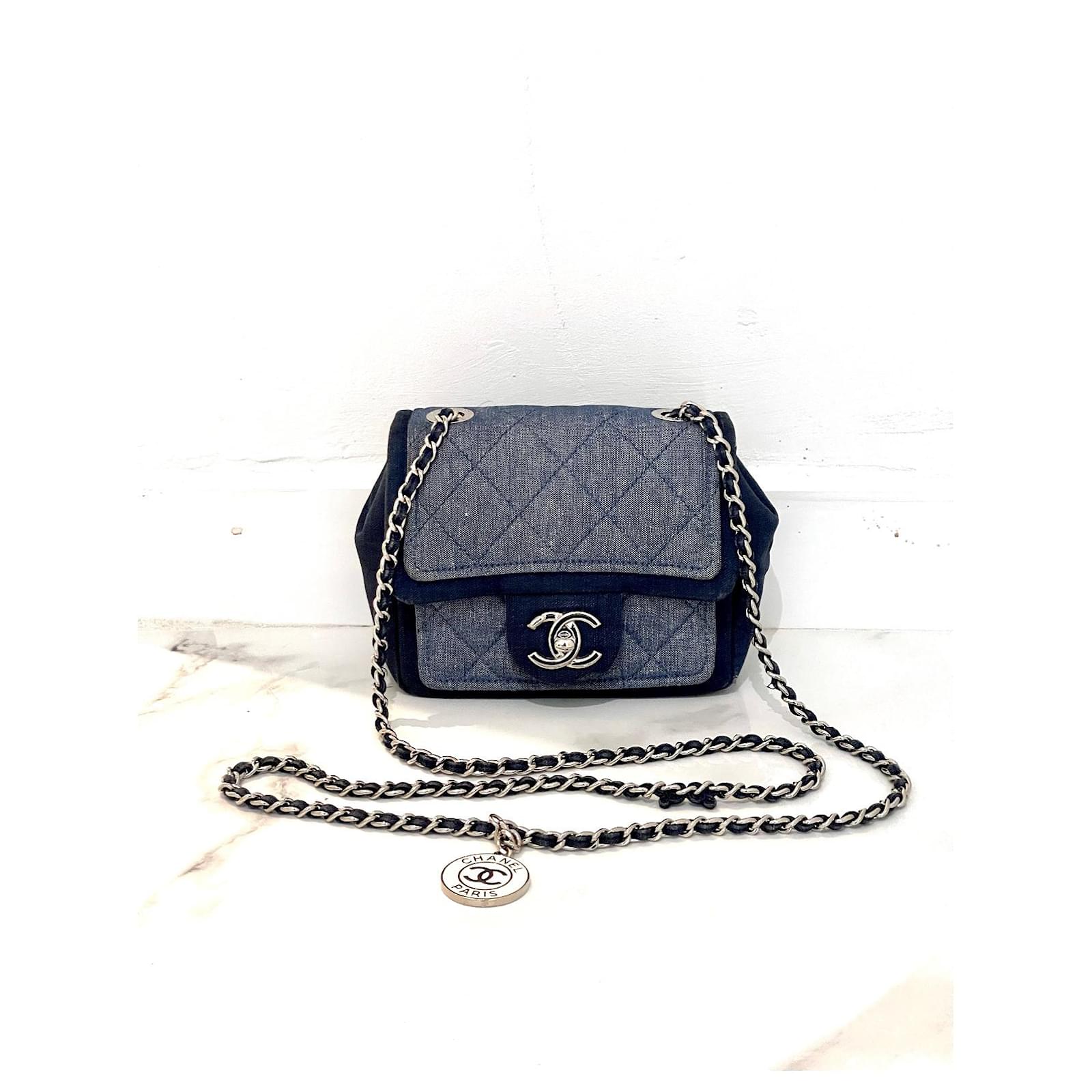 Classic Design Denim Blue Flap Chain Shoulder Handbags For Women