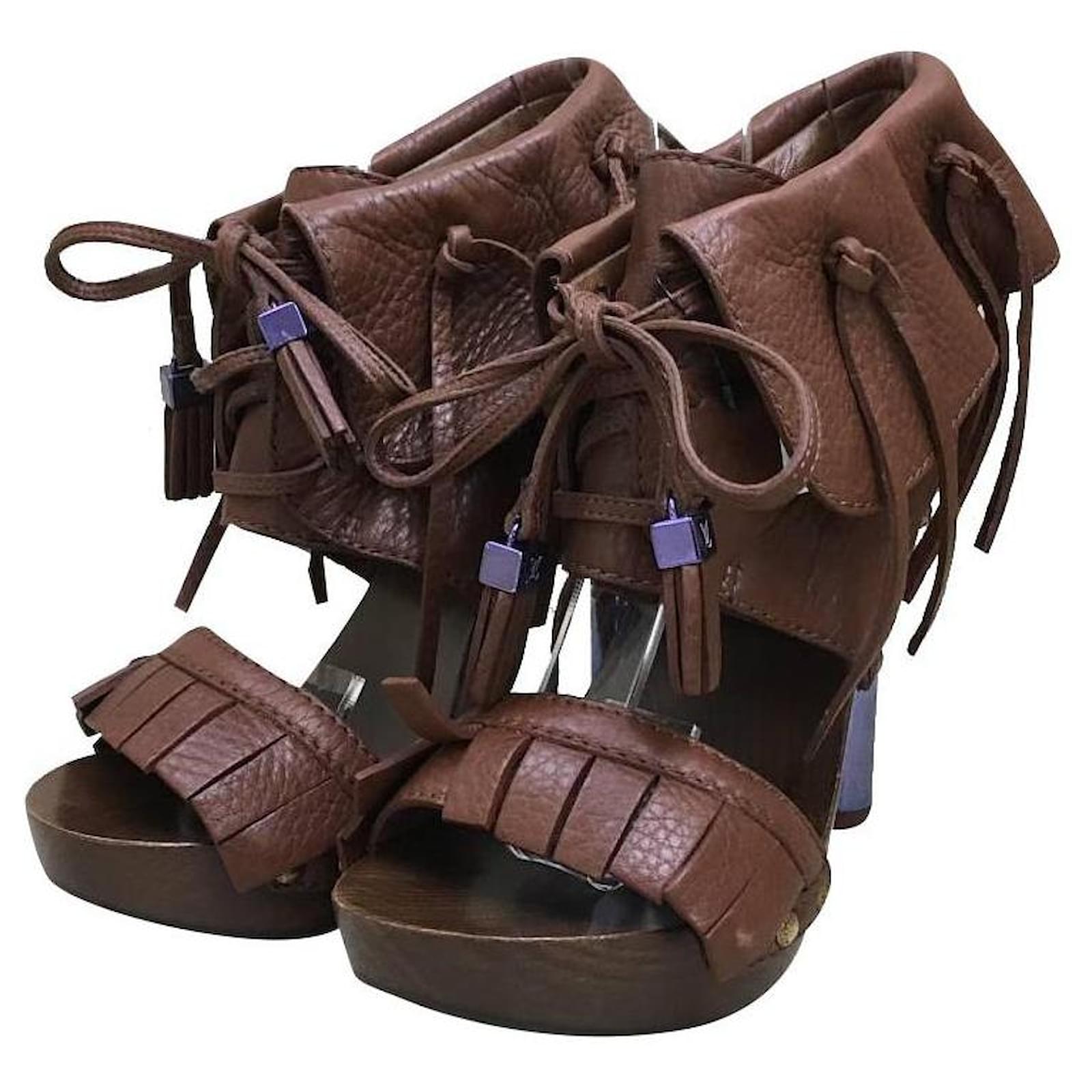 LOUIS VUITTON Wood sandals with fringe / 36 / BRW / leather / platform  Brown ref.483935 - Joli Closet