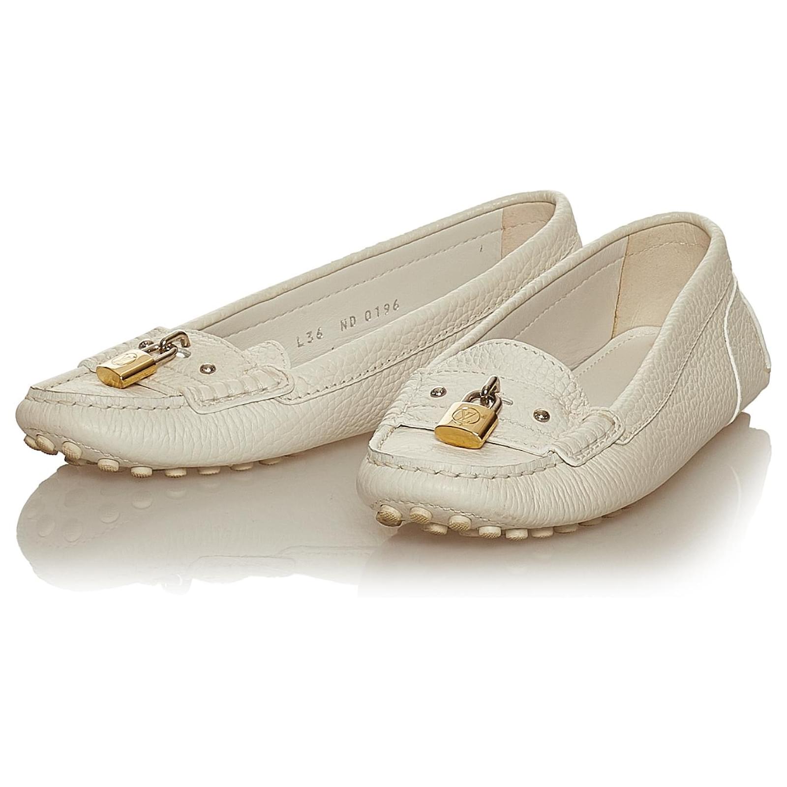 Louis Vuitton White Lock It Leather Loafers Golden Metal Pony