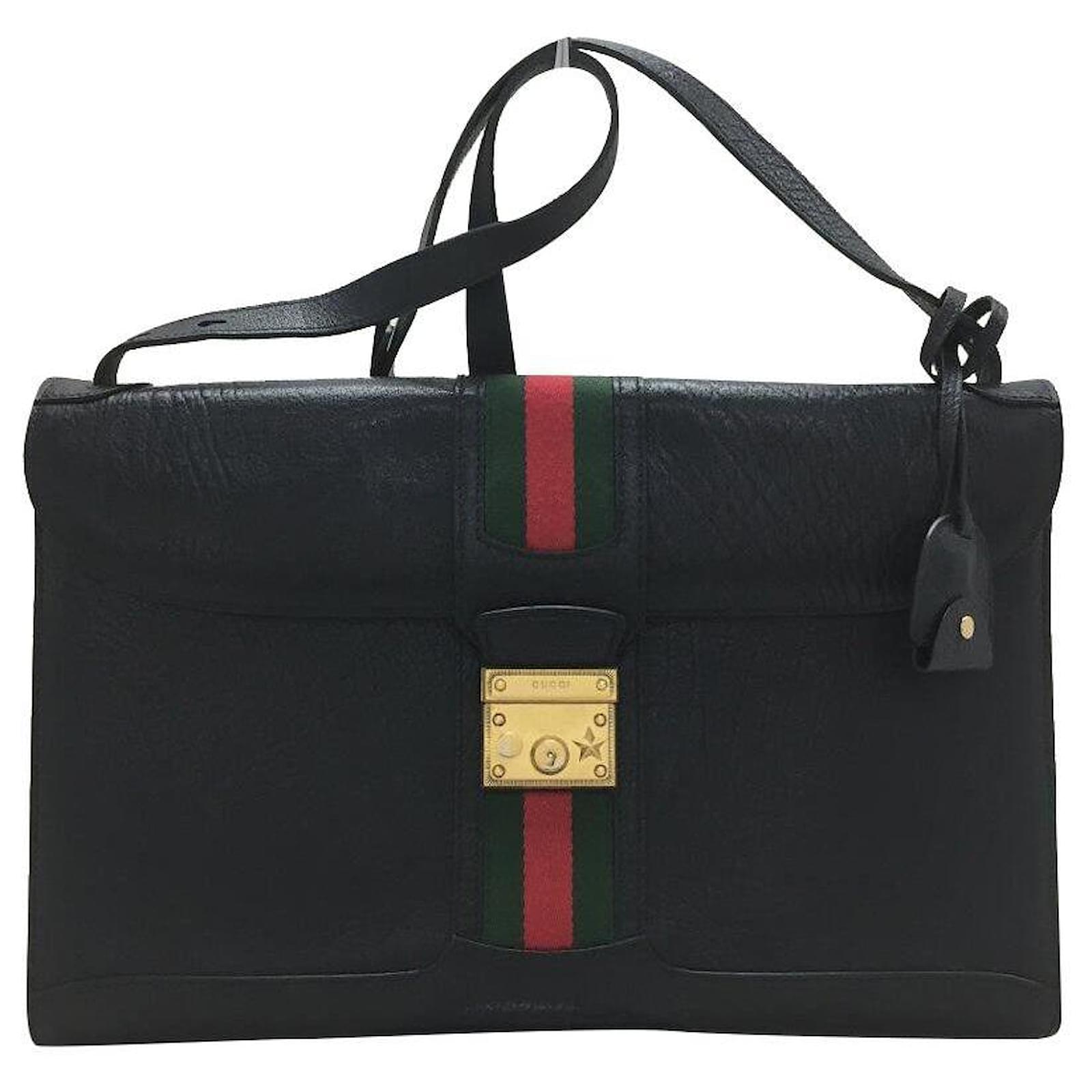 gucci attache