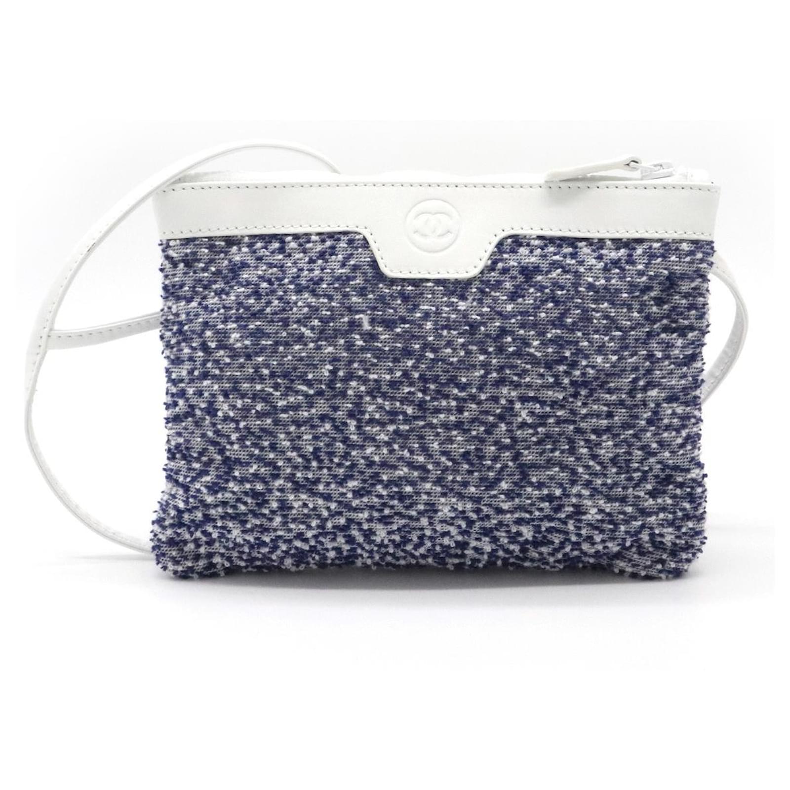 Love Cosmetic Bag: Blue on Brown– LOVEVOLVE ®