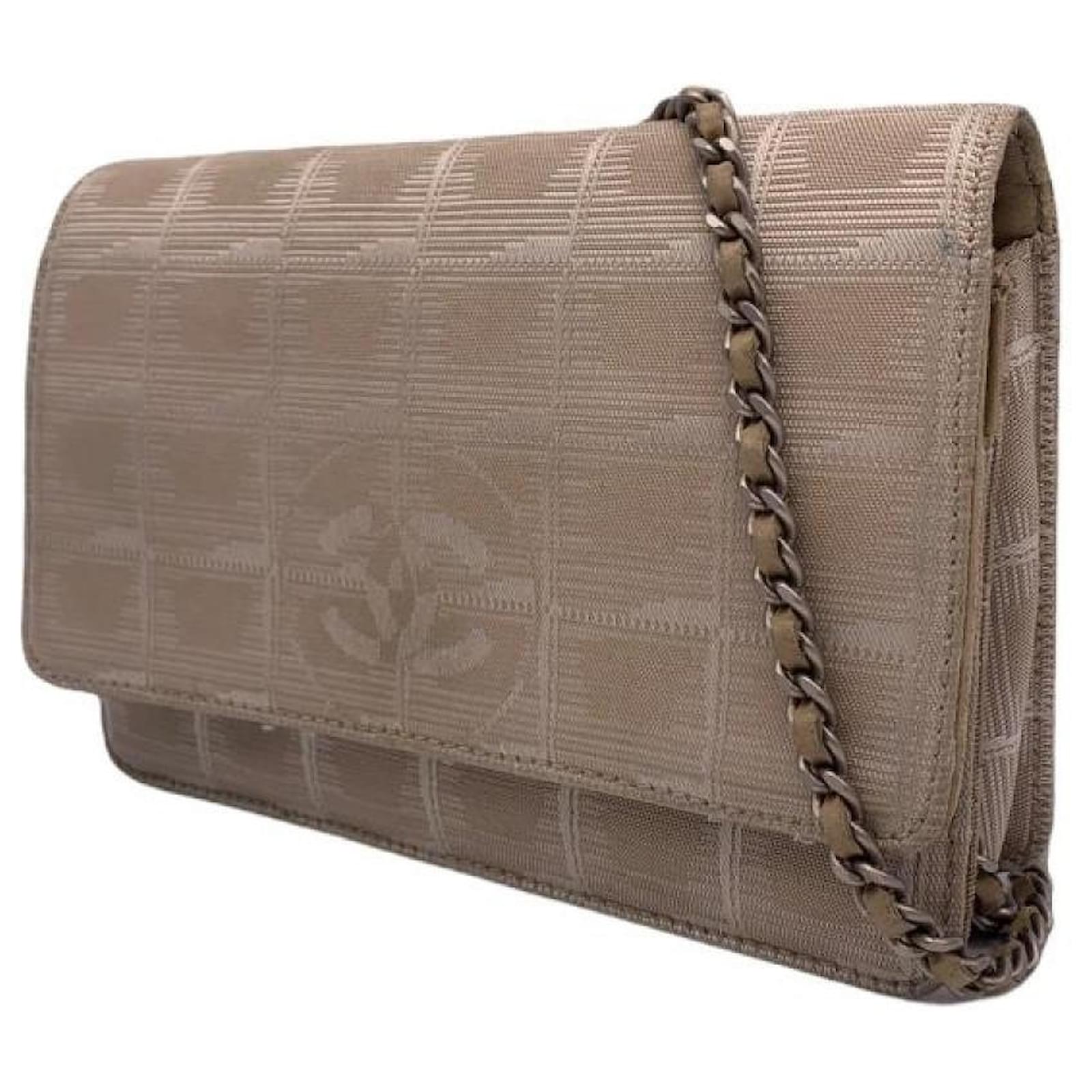 Used] Chanel CHANEL New Travel Line Chain Wallet Beige Shoulder Bag  ref.489071 - Joli Closet