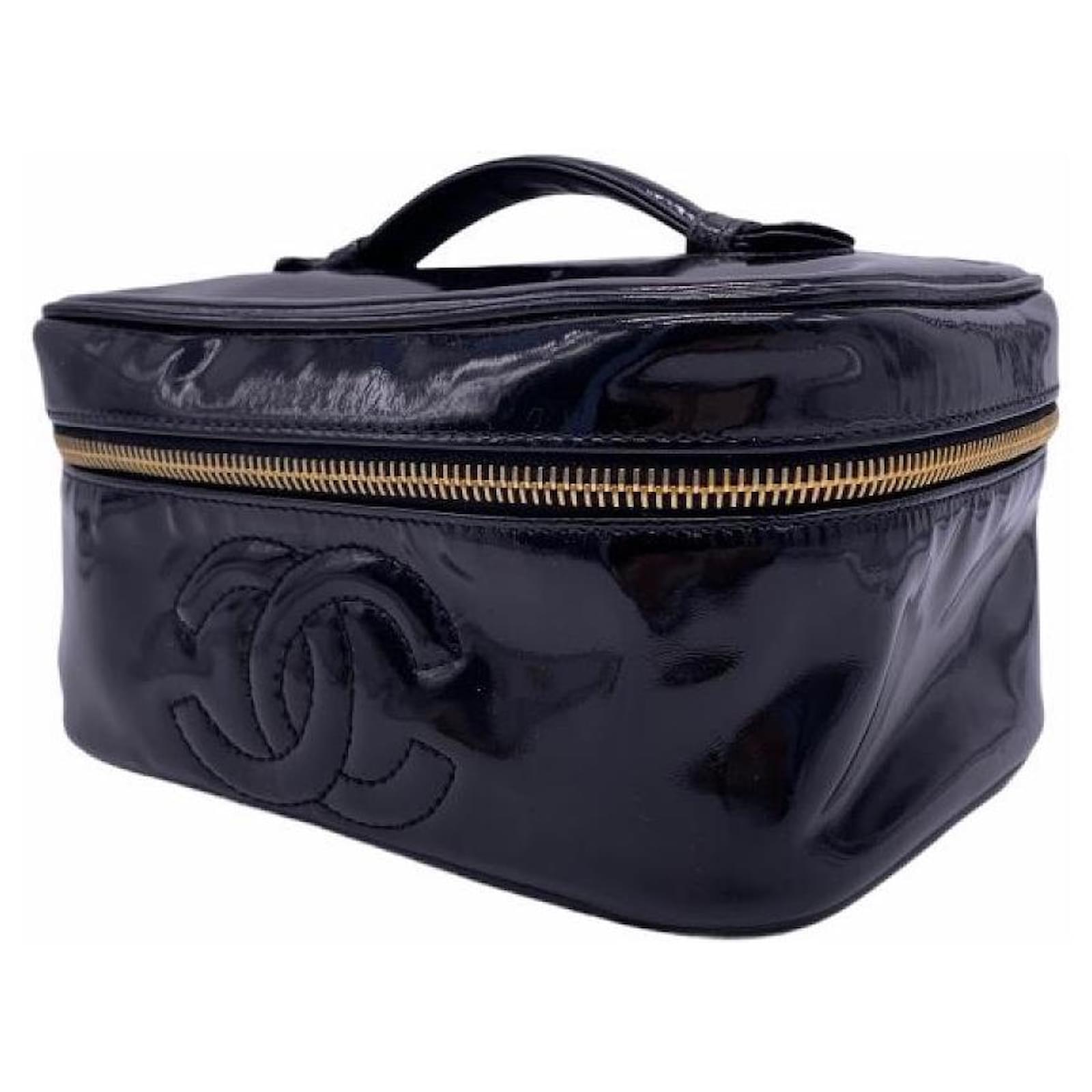 Used] Chanel CHANEL Enamel Vanity Bag Black Patent Leather Makeup