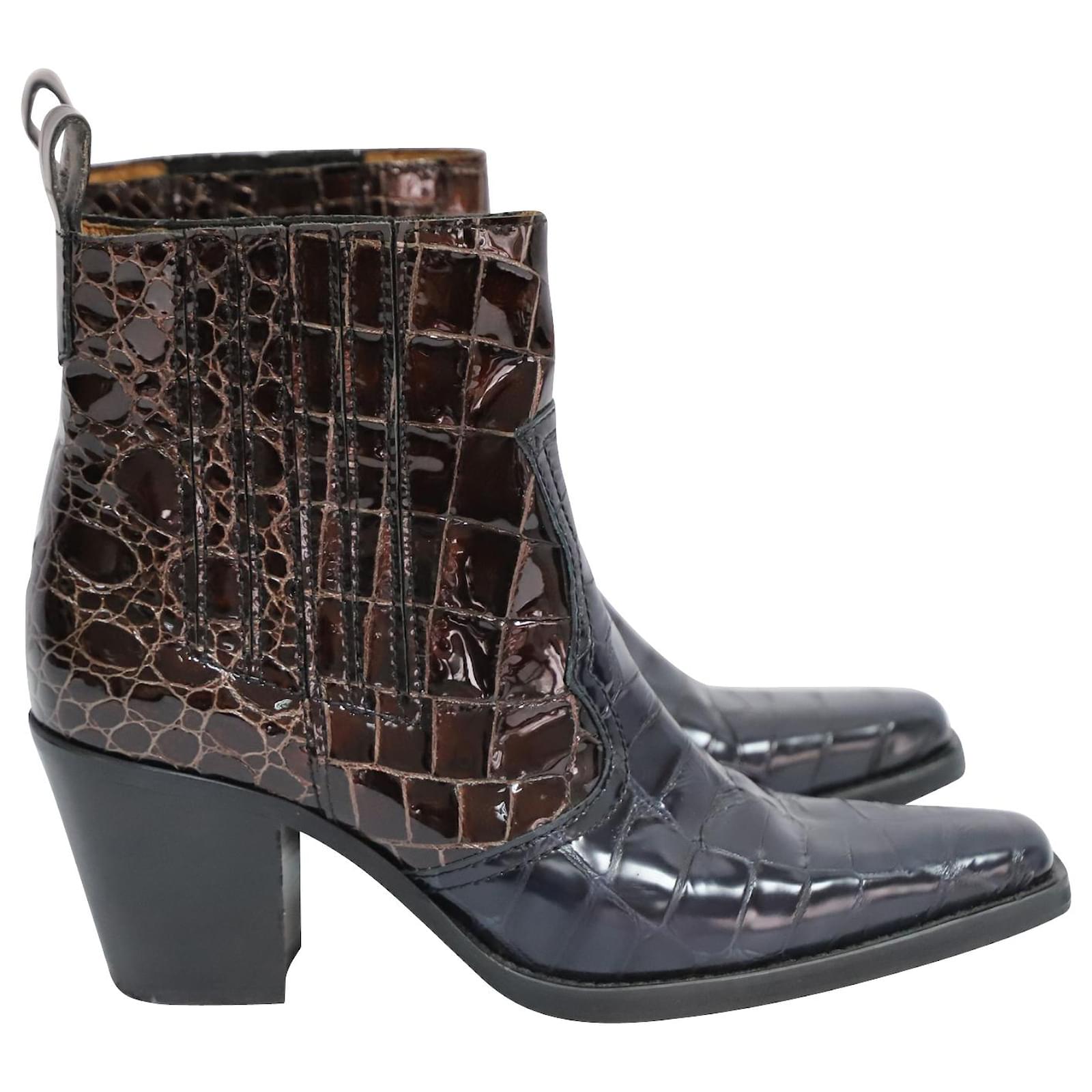 Ganni Botas Vaqueras De Efecto Cocodrilo En Charol Multicolor Cuero  ref.489965 - Joli Closet