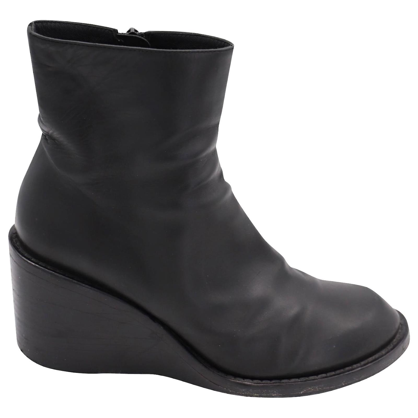 Ann Demeulemeester Wedge Ankle Boots in Black Leather ref.490451 - Joli ...