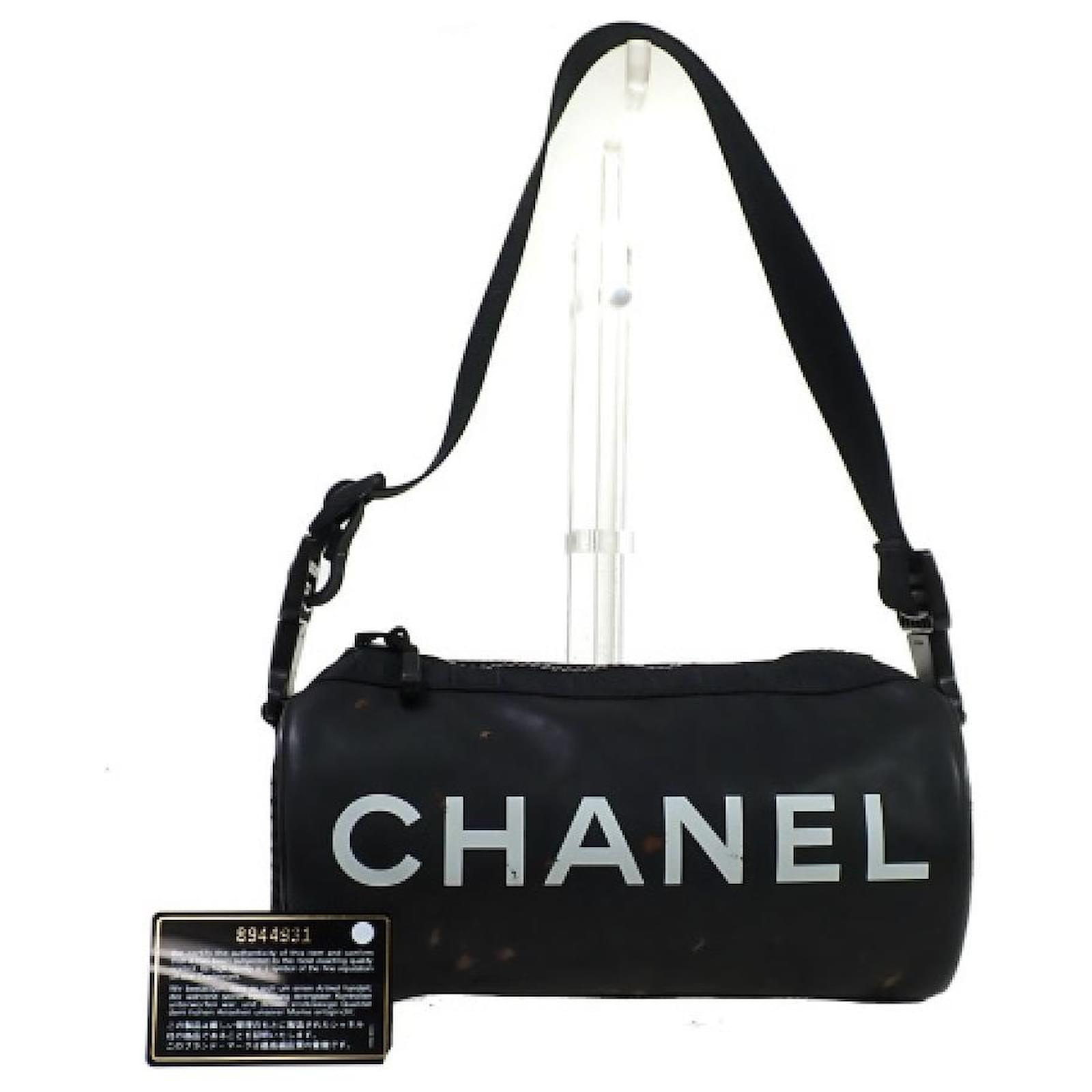 Used] Chanel Sport CHANEL SPORT Mini Shoulder Bag Coco Mark Black Rubber  Nylon ref.490783 - Joli Closet