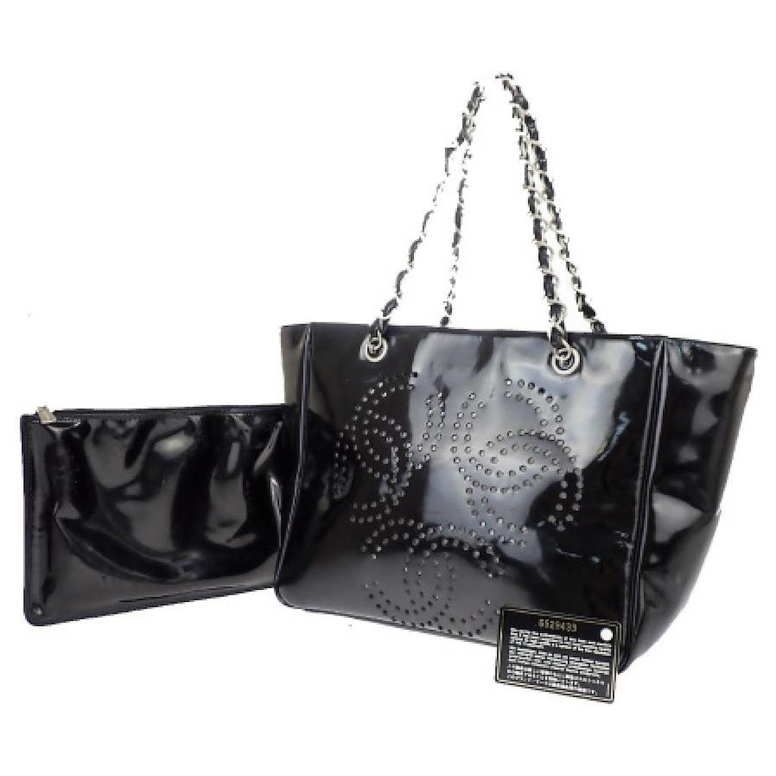 Used] Chanel CHANEL Chain Shoulder Bag Tote Triple Coco Punching Black  Enamel With Pouch ref.490790 - Joli Closet