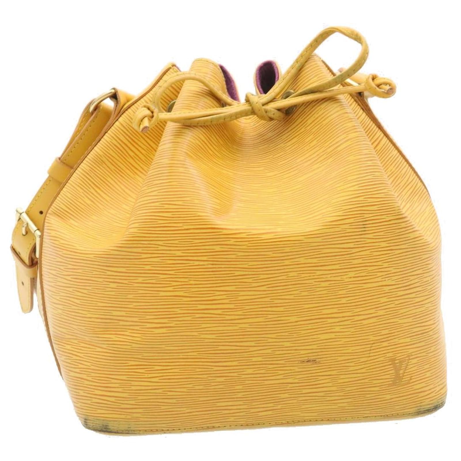 Noe Louis Vuitton Noé Yellow Leather ref.492458 - Joli Closet