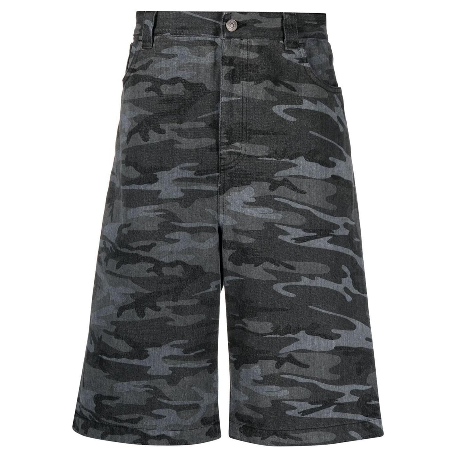 BALENCIAGA Pantalón vaquero corto camuflaje Gris Algodón ref.492488 - Joli  Closet
