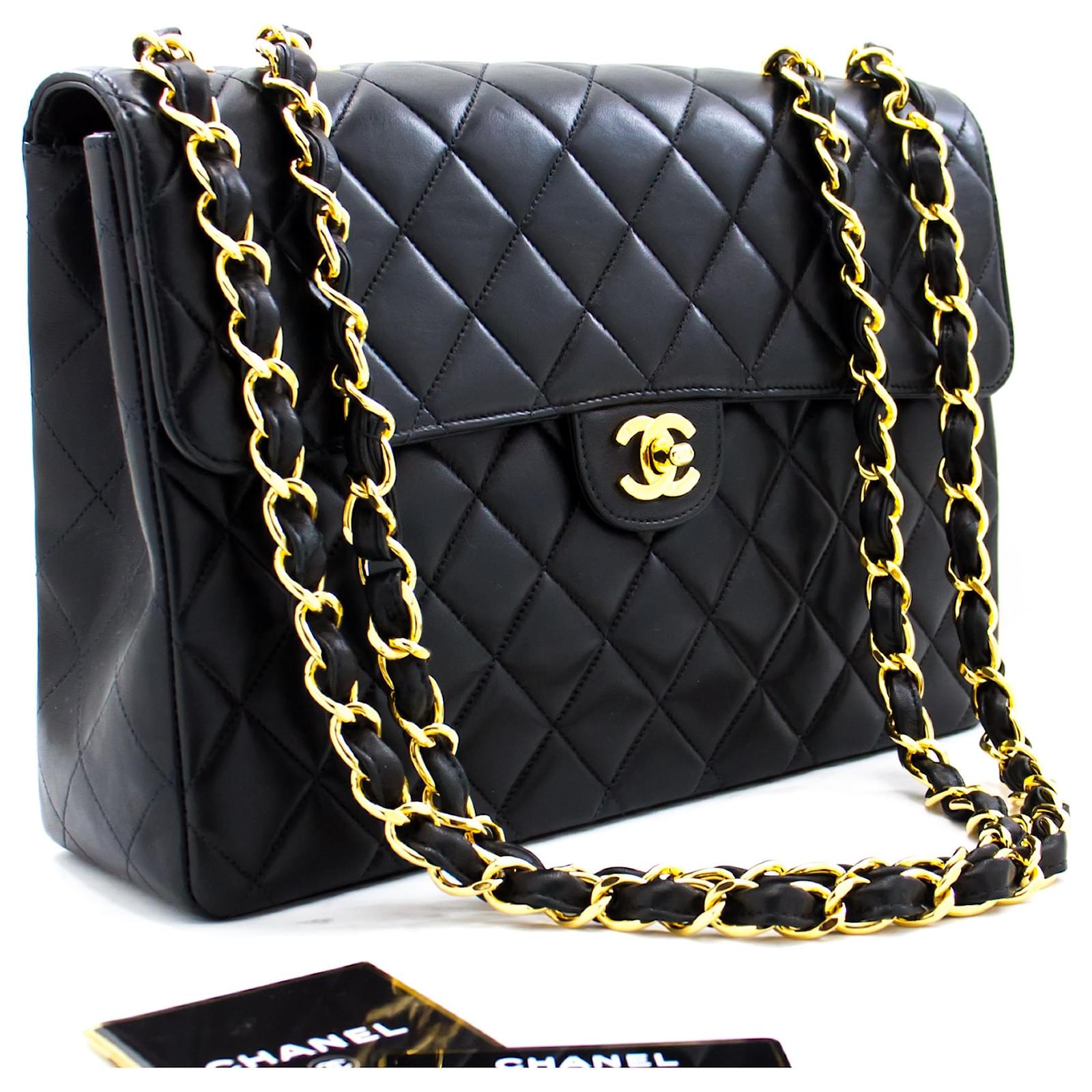Chanel Jumbo 11 Large Chain Shoulder Bag Flap Black Lambskin Leather  ref.493040 - Joli Closet