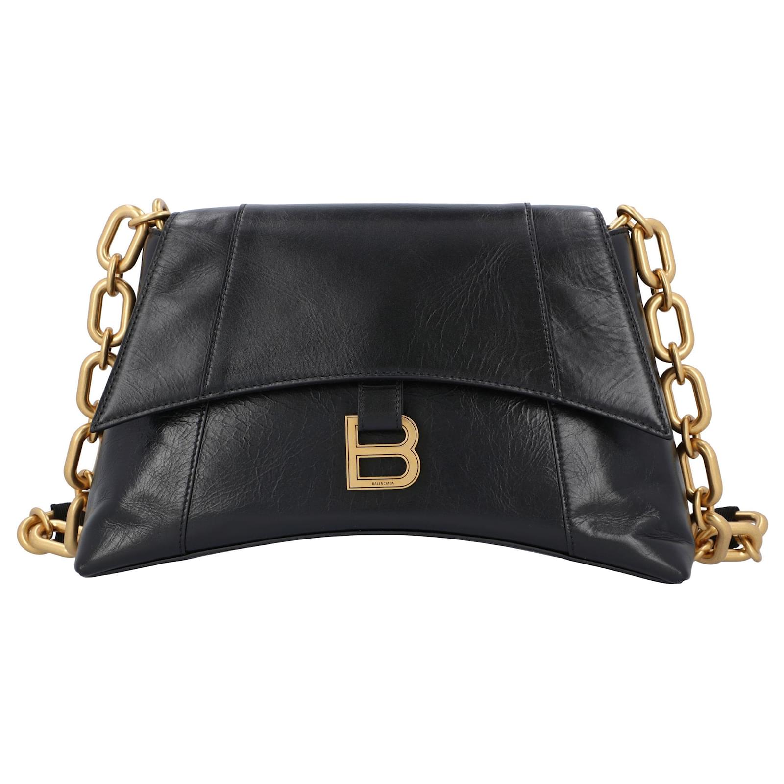 Women's Downtown Small Shoulder Bag in Black