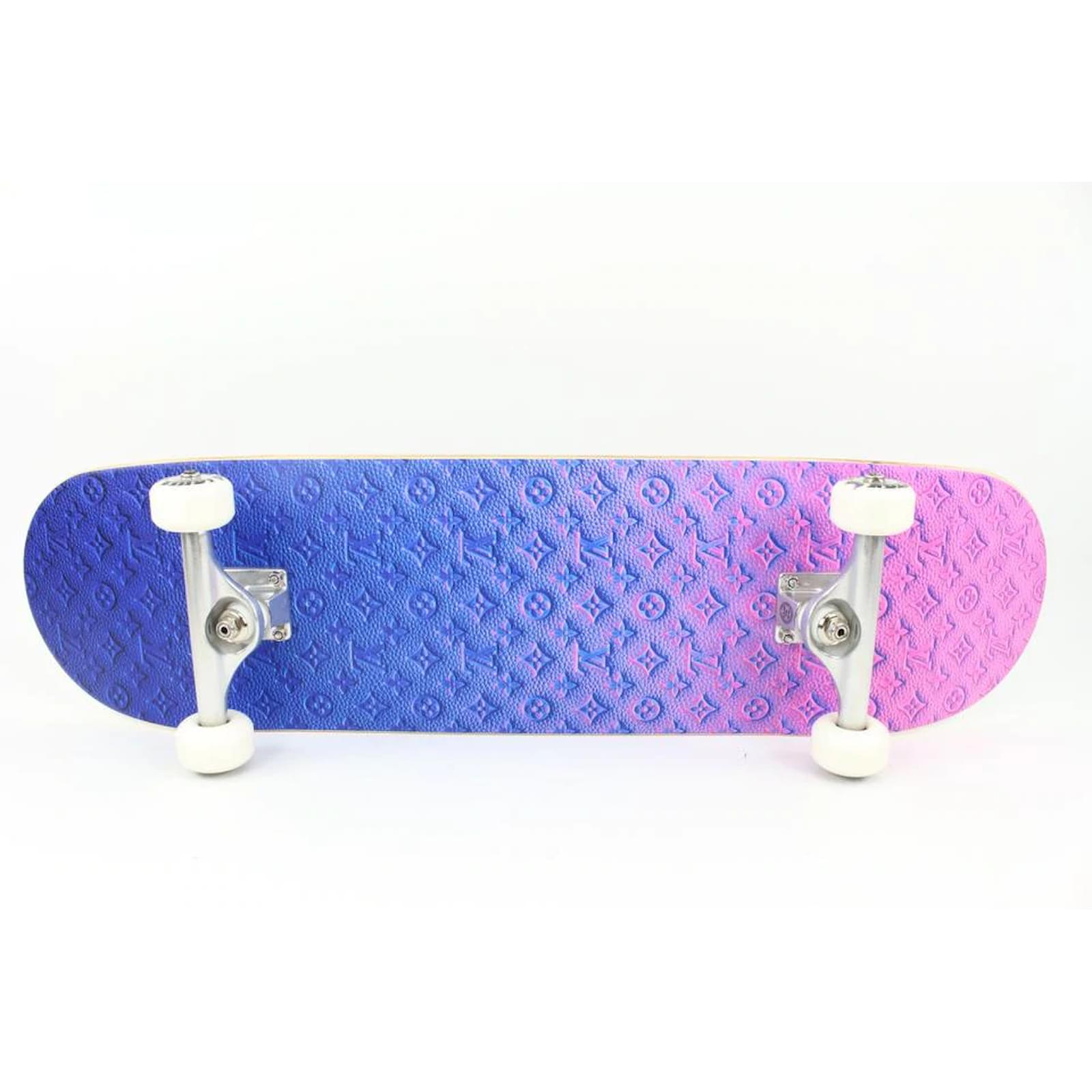 Louis Vuitton Pink & Blue Illusion Monogram Skateboard – Savonches
