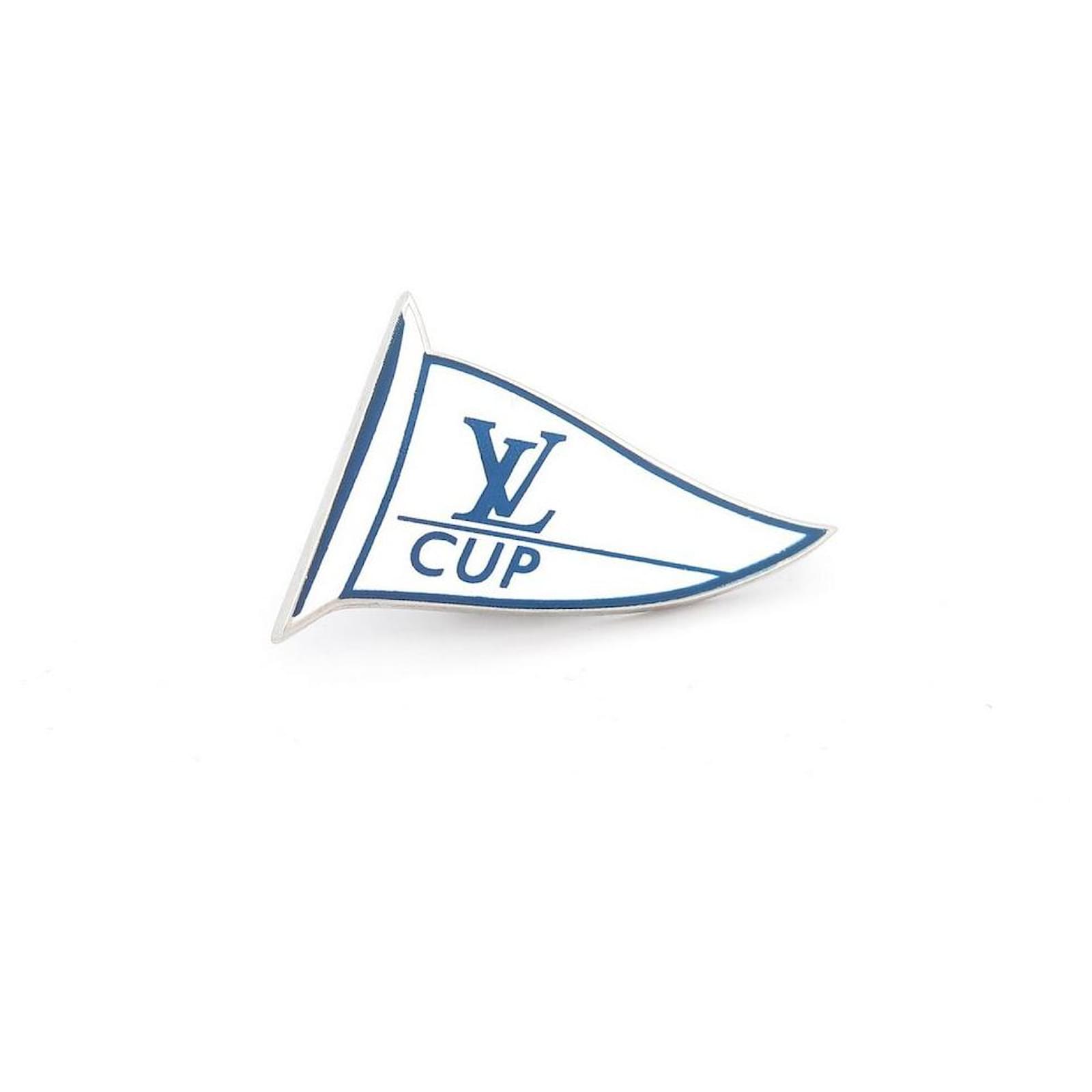 Other jewelry NEW LOUIS VUITTON LV CUP FLAG METAL & ENAMEL FLAG BROOCH PIN  NEW White ref.496783 - Joli Closet