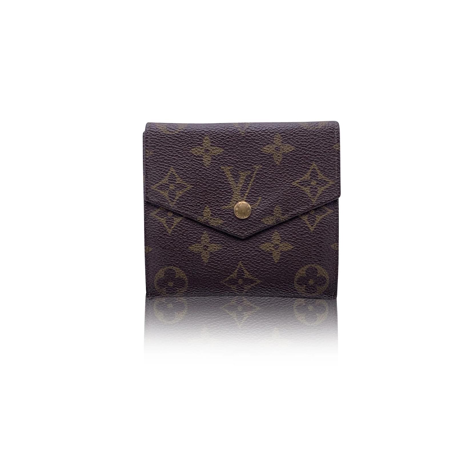 Louis Vuitton Vintage Square lined Flap Monogram Canvas Wallet Brown Cloth  ref.496818 - Joli Closet