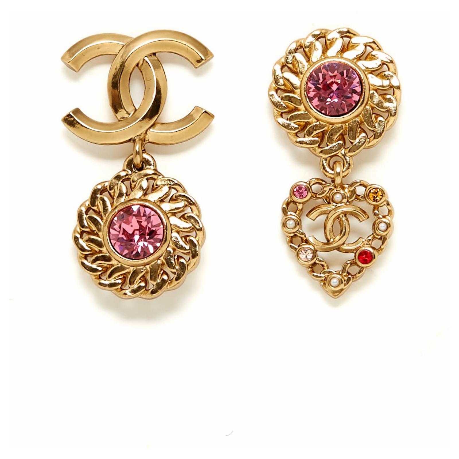 Chanel CC AND HEART PINK STUDS Golden Metal ref.497033 - Joli Closet