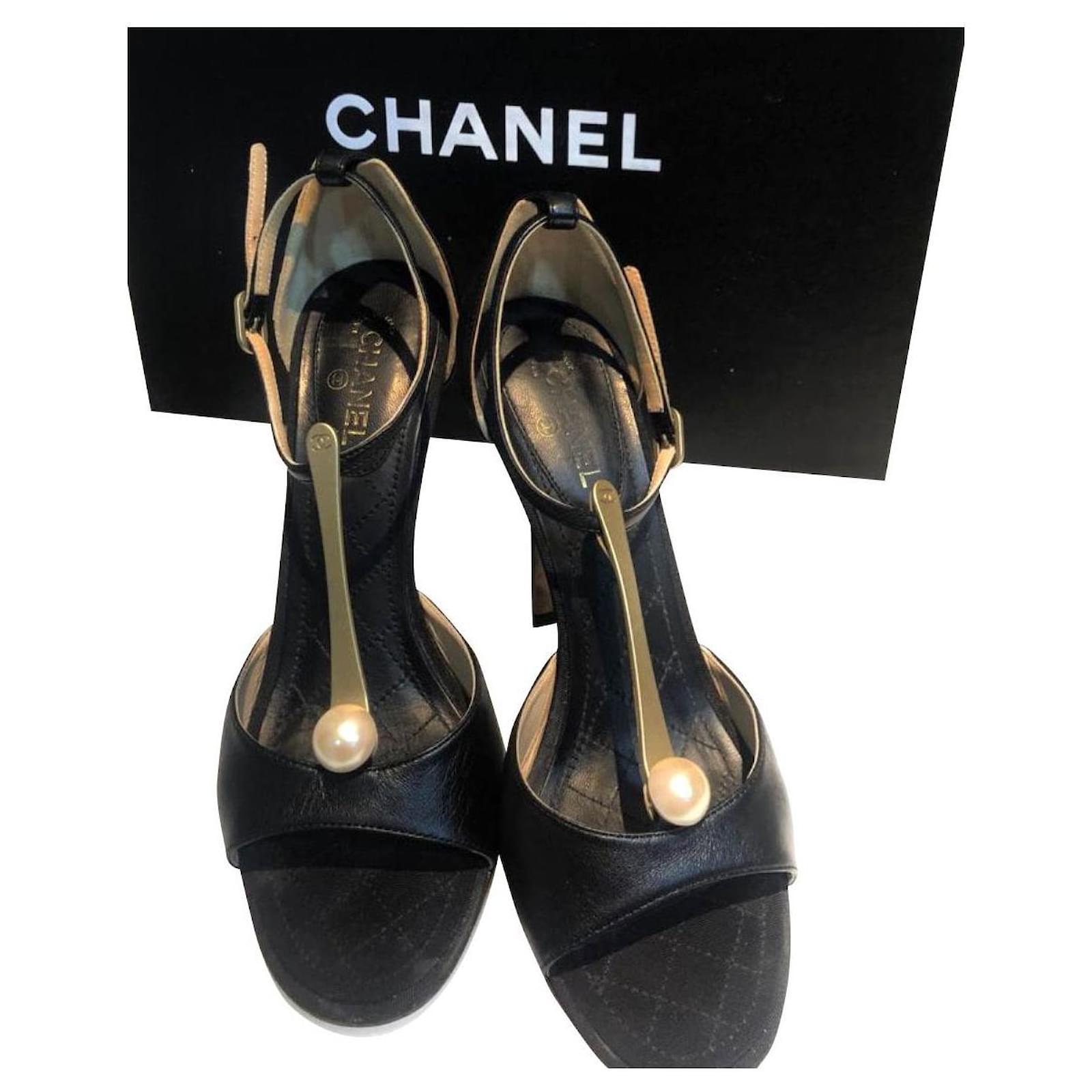 Chanel Black Leather Pearl Heel Sandals Size 38.5 Chanel