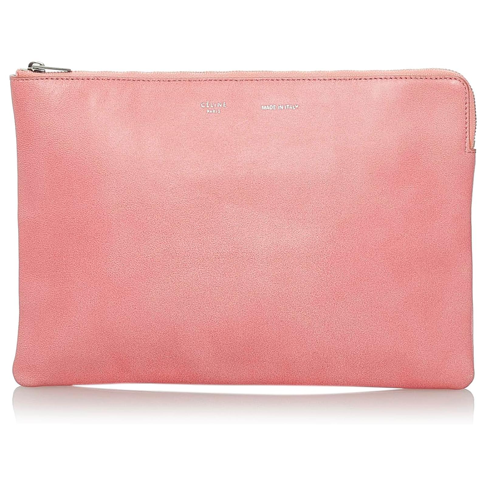 Céline Pochette Celine Solo en cuir rose Veau façon poulain ref
