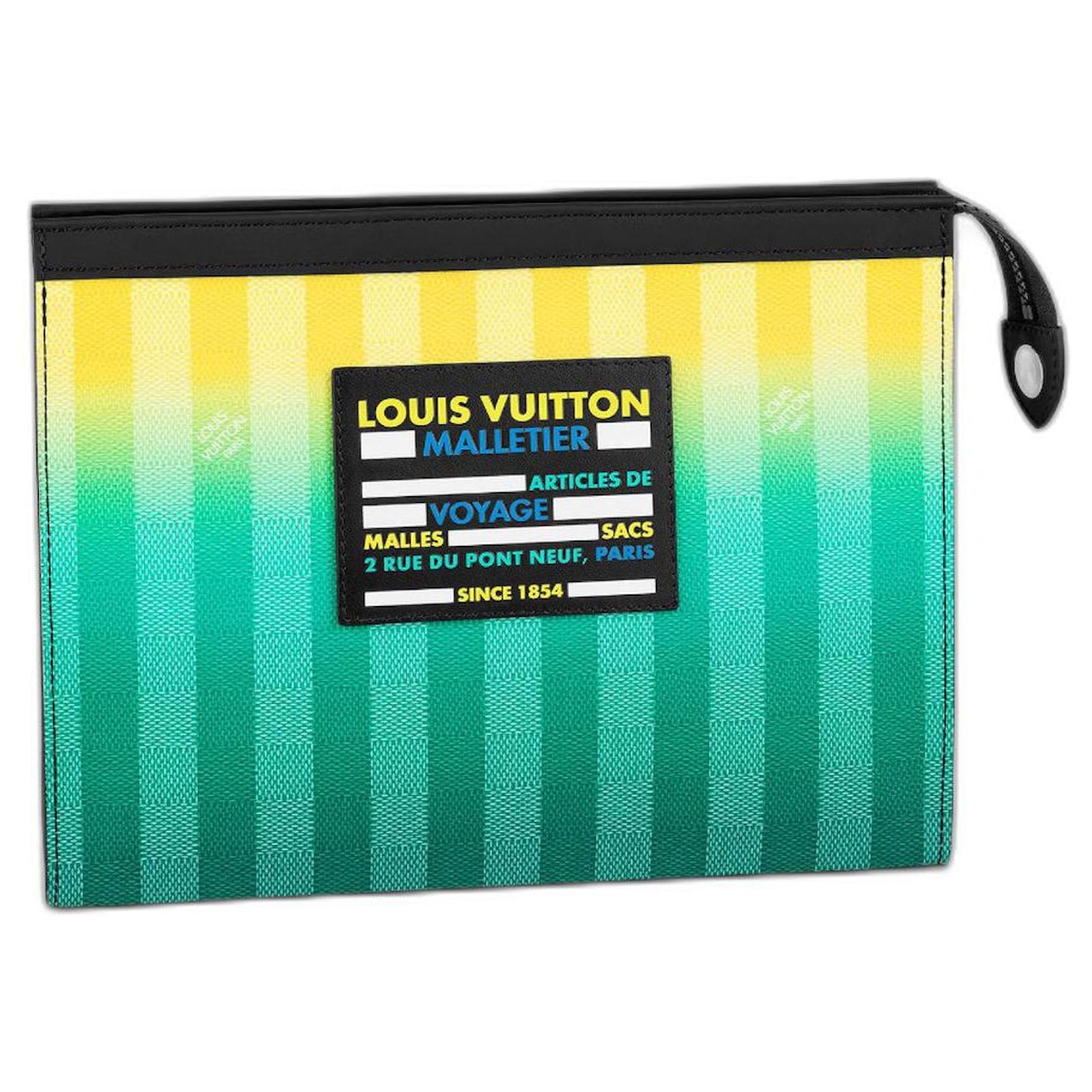 Louis Vuitton LV pochette voyage damier new Green Yellow Leather ref.500828  - Joli Closet