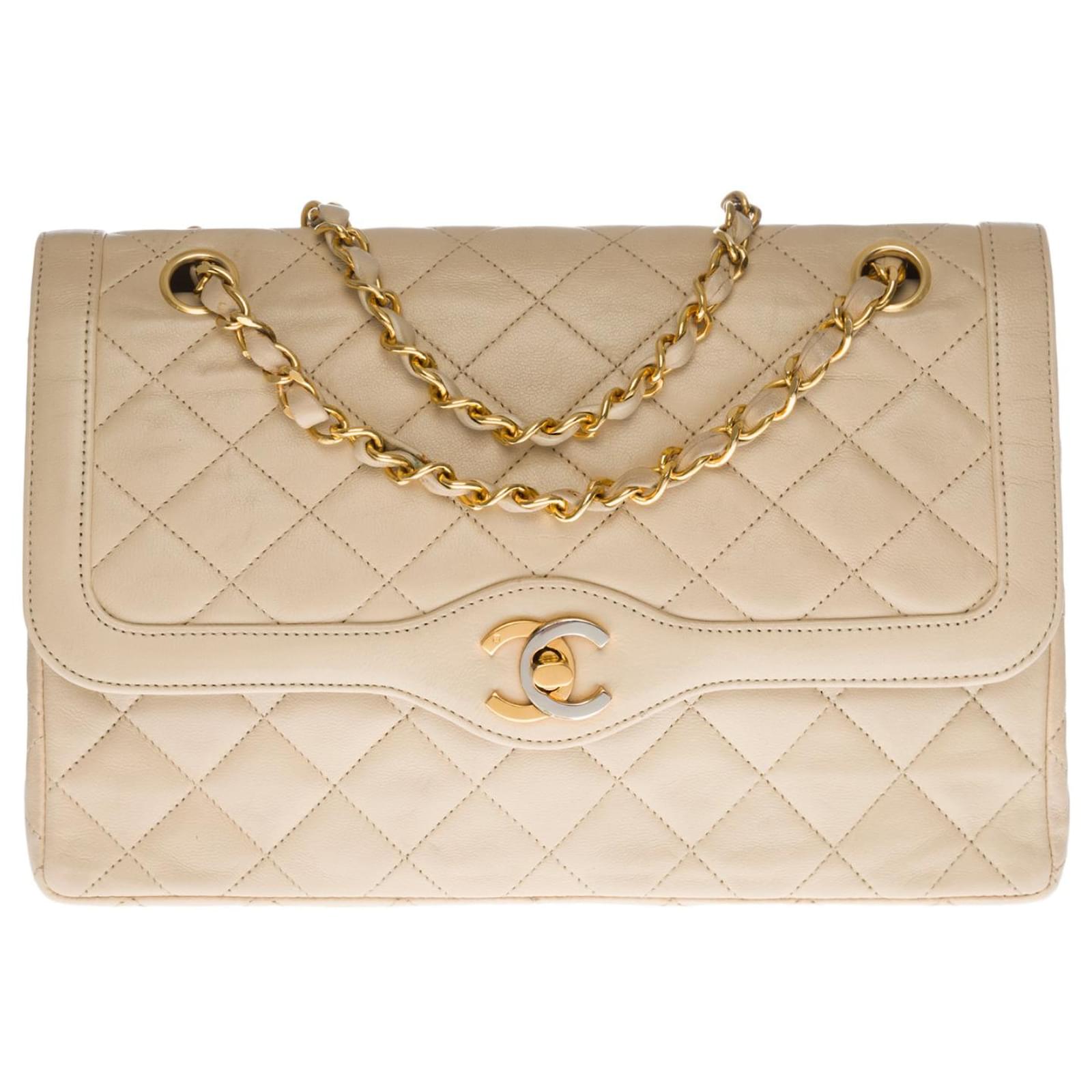 Timeless Very chic and Rare Chanel Classique lined flap shoulder