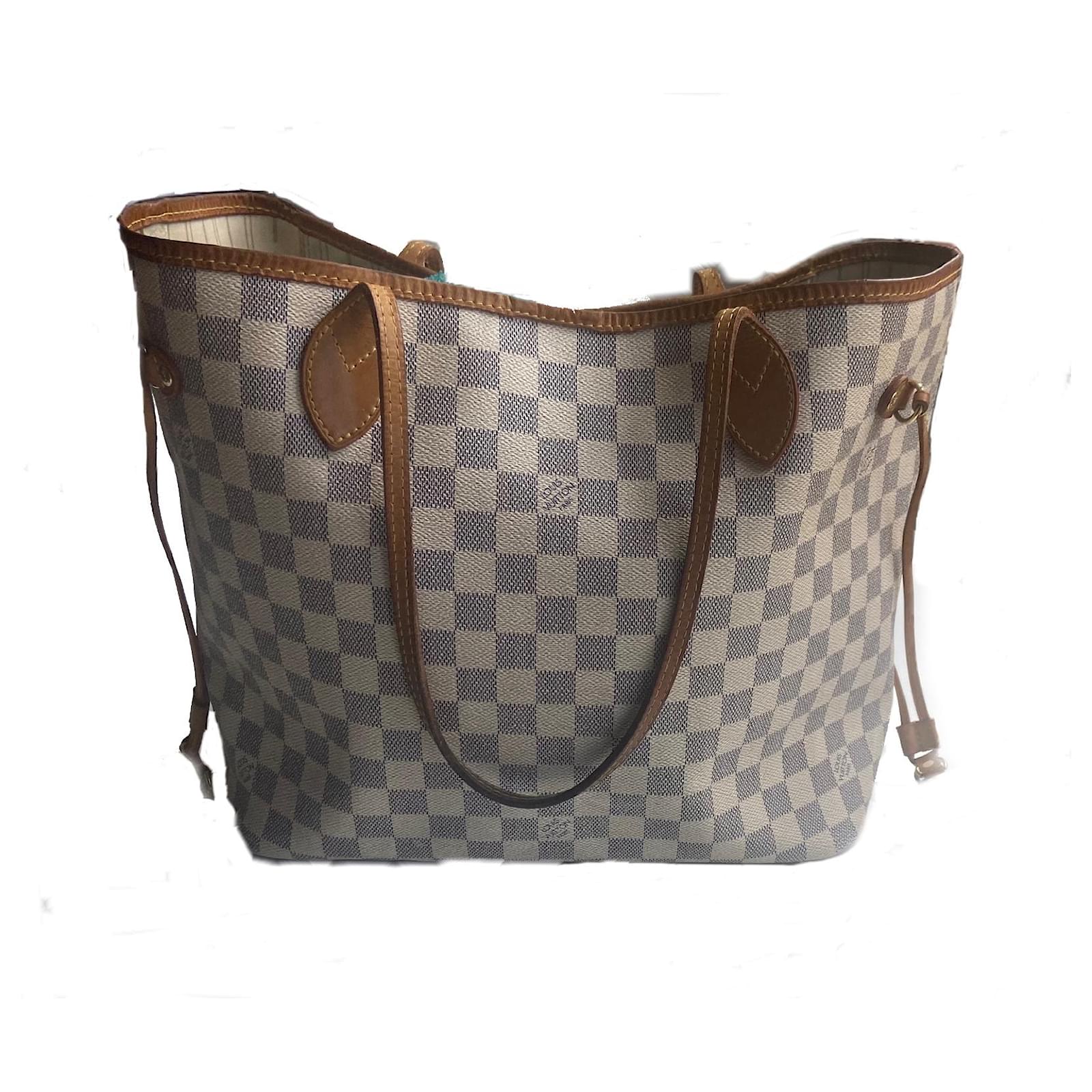 Louis Vuitton Neverfull mm, Beige, One Size