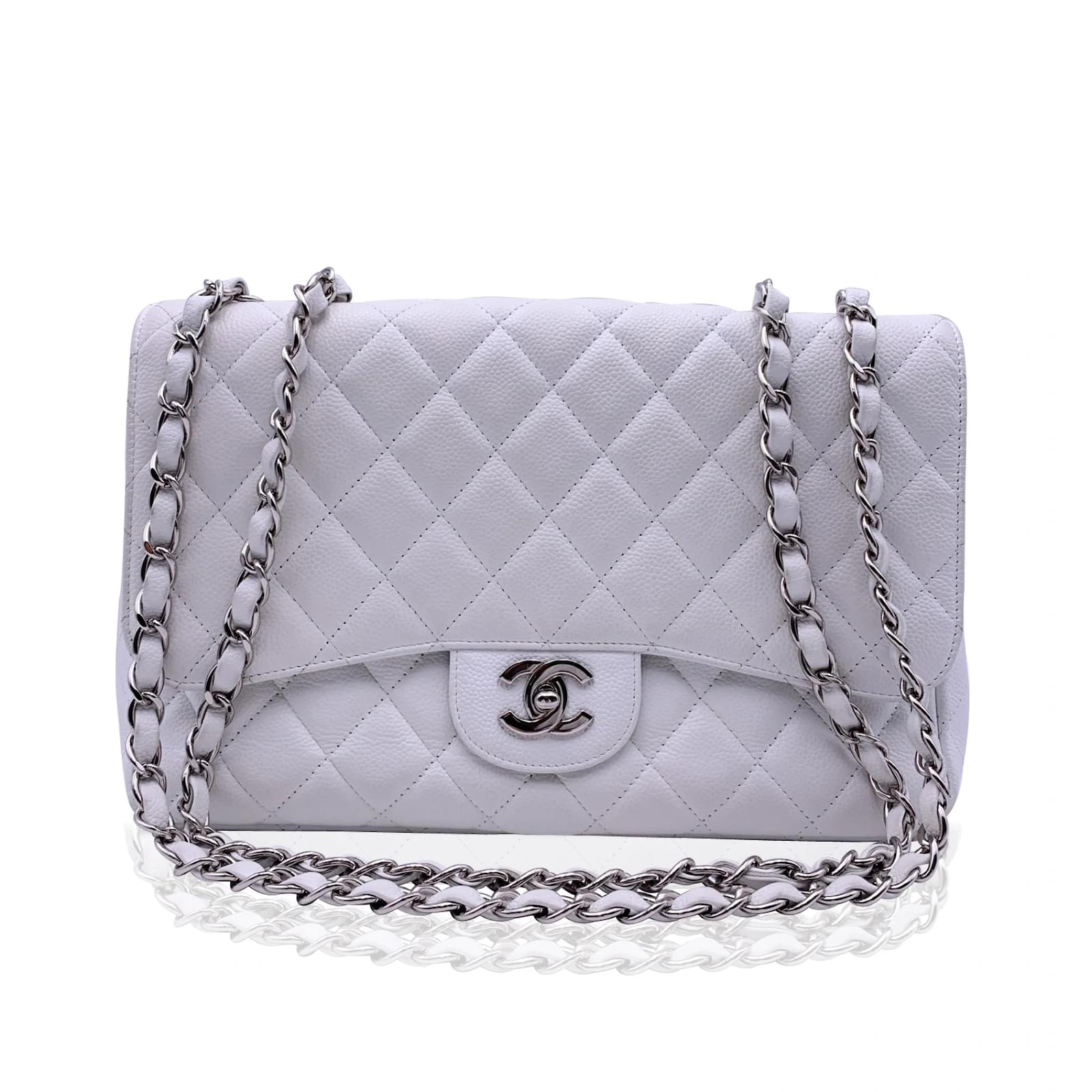 Chanel White Quilted Caviar Jumbo Timeless Classic Flap 2.55 Bag Leather  ref.502667 - Joli Closet