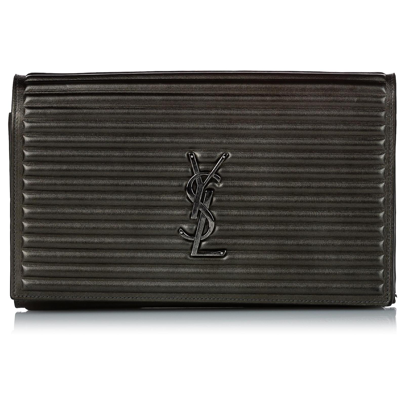 Kate Quilted Leather Clutch in Black - Saint Laurent