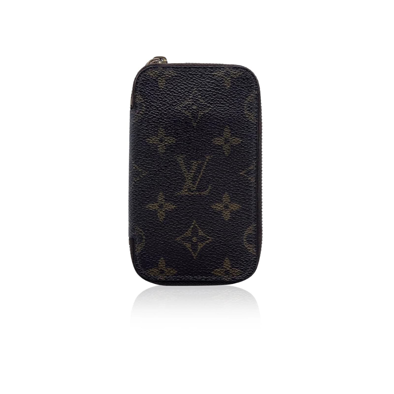 Louis Vuitton Monogram Canvas 6 Key Holder on SALE