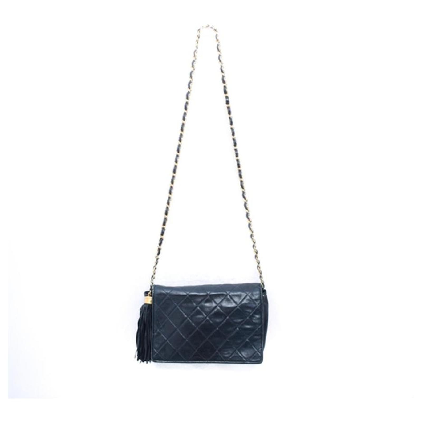 MINT. Vintage CHANEL blue lambskin chain shoulder clutch bag with