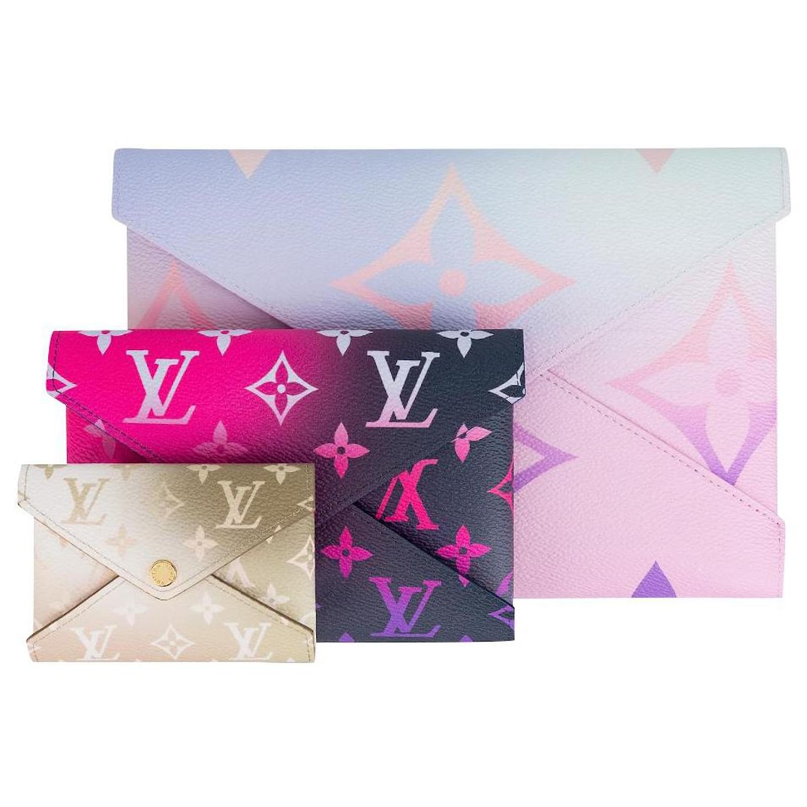 Louis Vuitton 2022 Spring In The City Monogram Midnight Kirigami Pochette  MM - ShopStyle Clutches