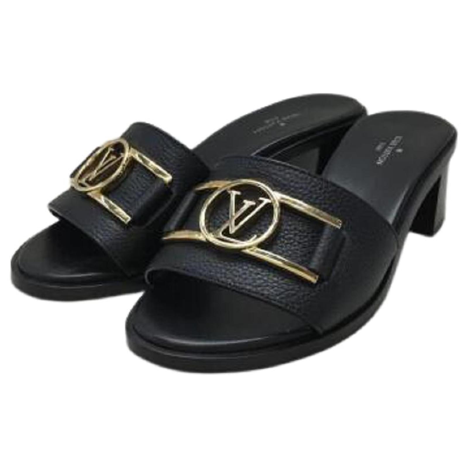 Leather sandals Louis Vuitton Black size 42 IT in Leather - 24658005