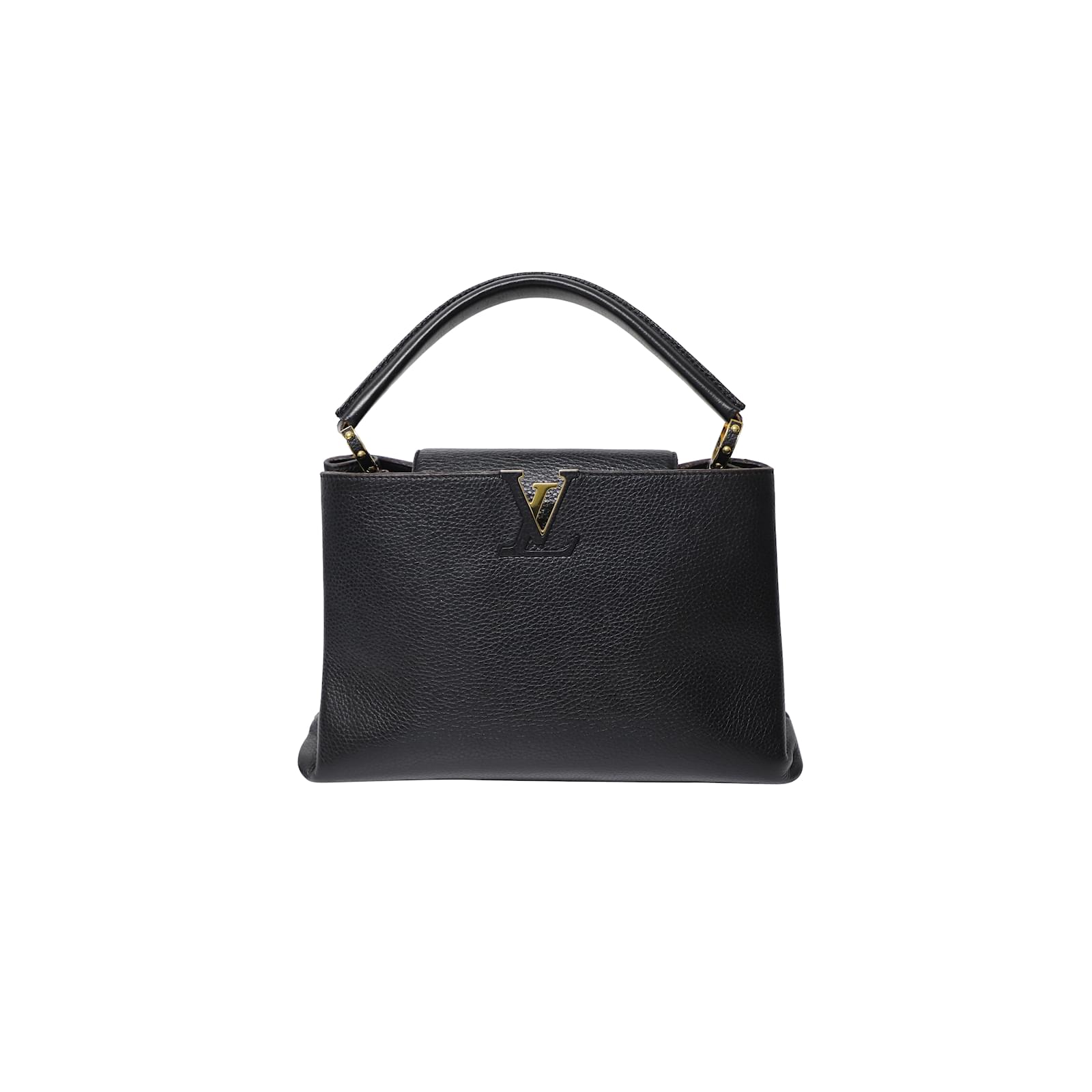 Louis Vuitton Capucines MM Bag in Black Taurillon Leather ref