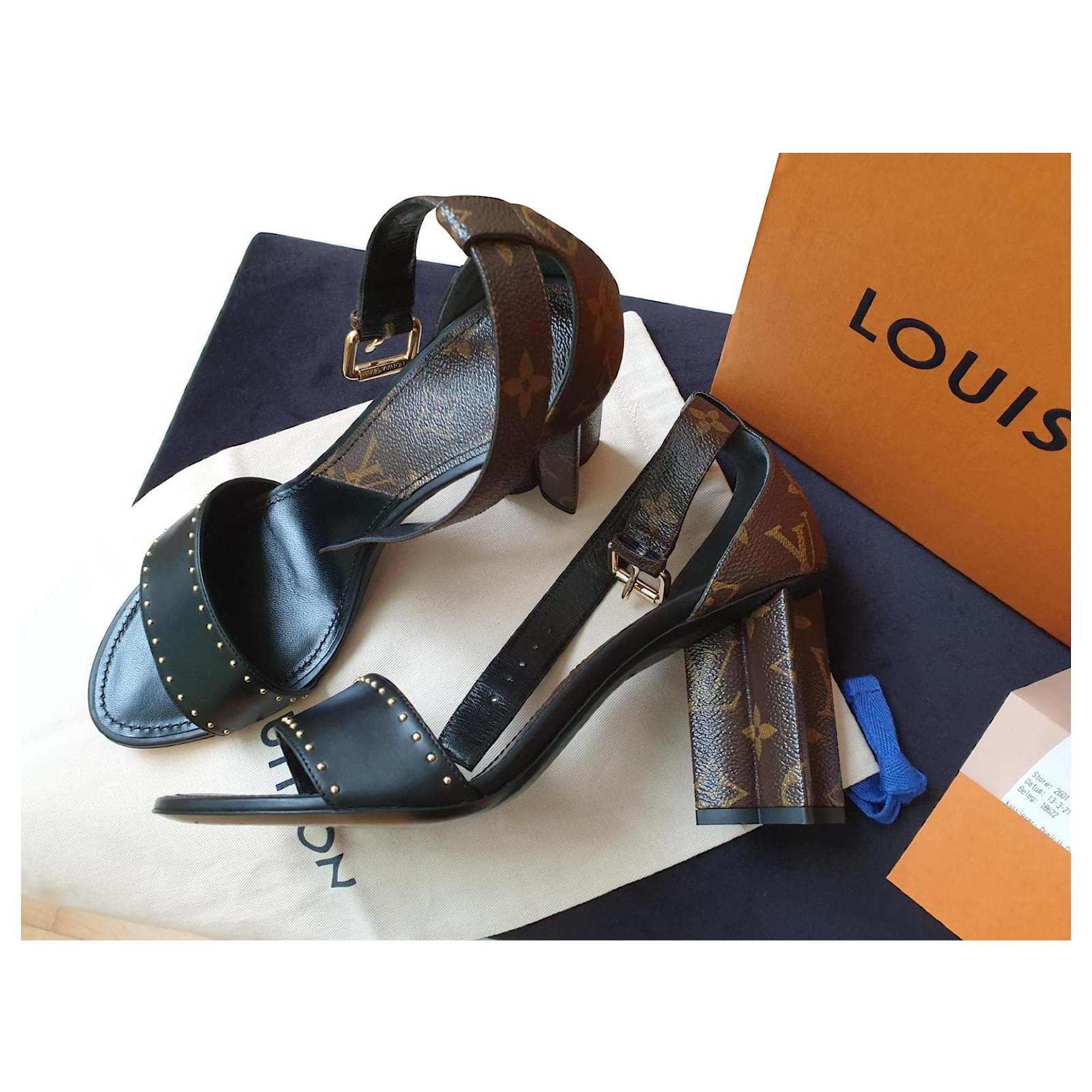 Sandal Byblos Louis Vuitton Black Leather ref.397277 - Joli Closet