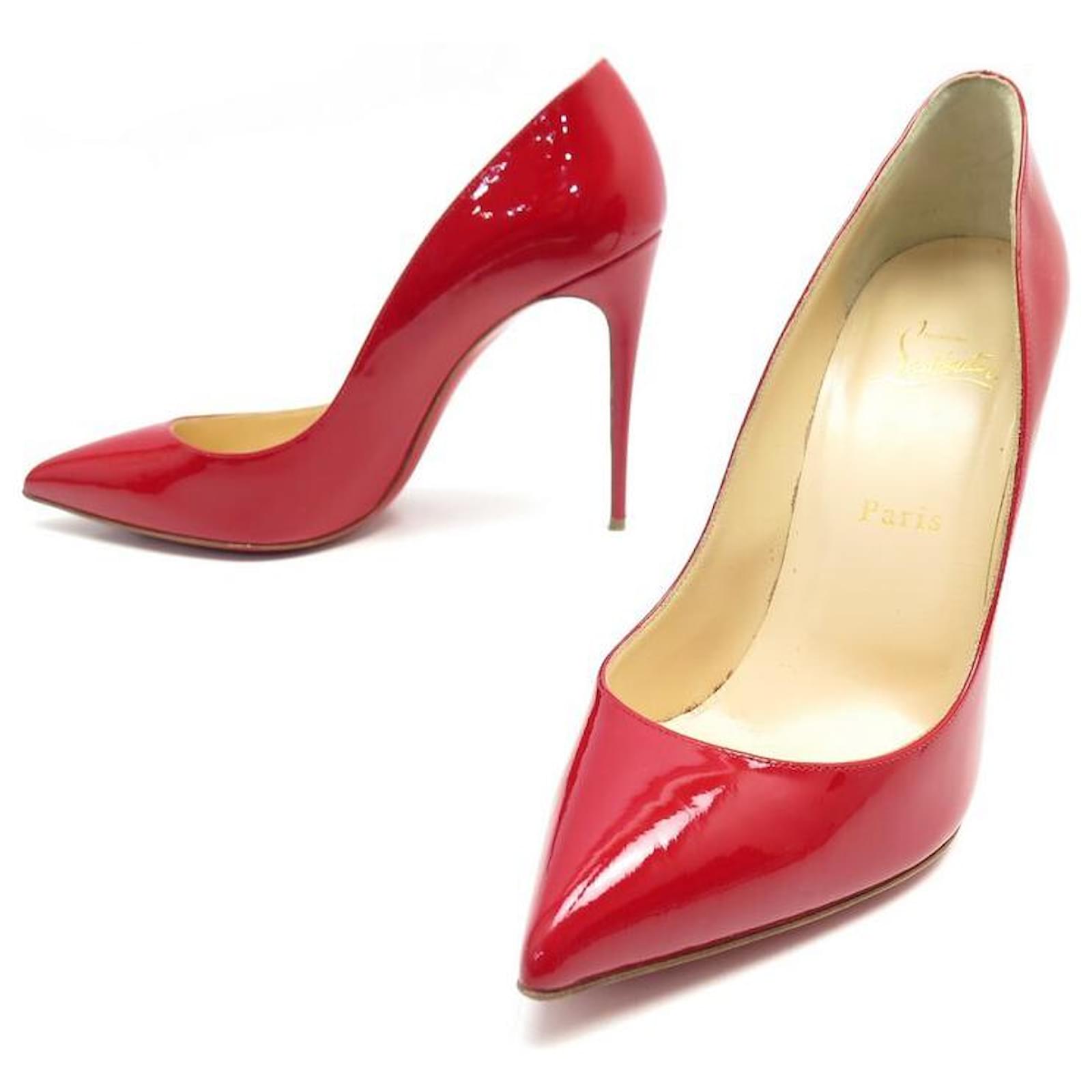 Por qué los zapatos de suela de color rojo de Louboutin son tan caros
