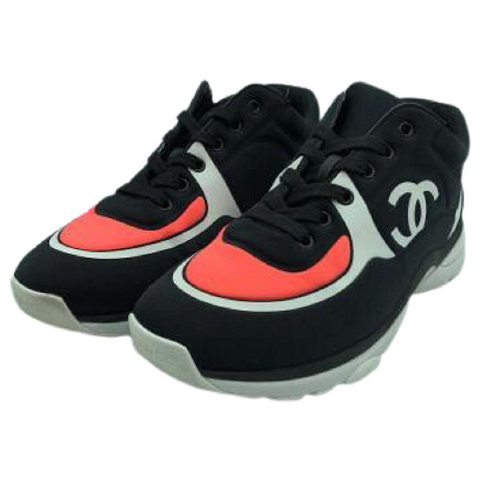 Used] CHANEL 19SS / CC sneakers / Coco mark / 39 / BLK / PVC Tennis shoes Black Cloth ref.510579 - Joli Closet