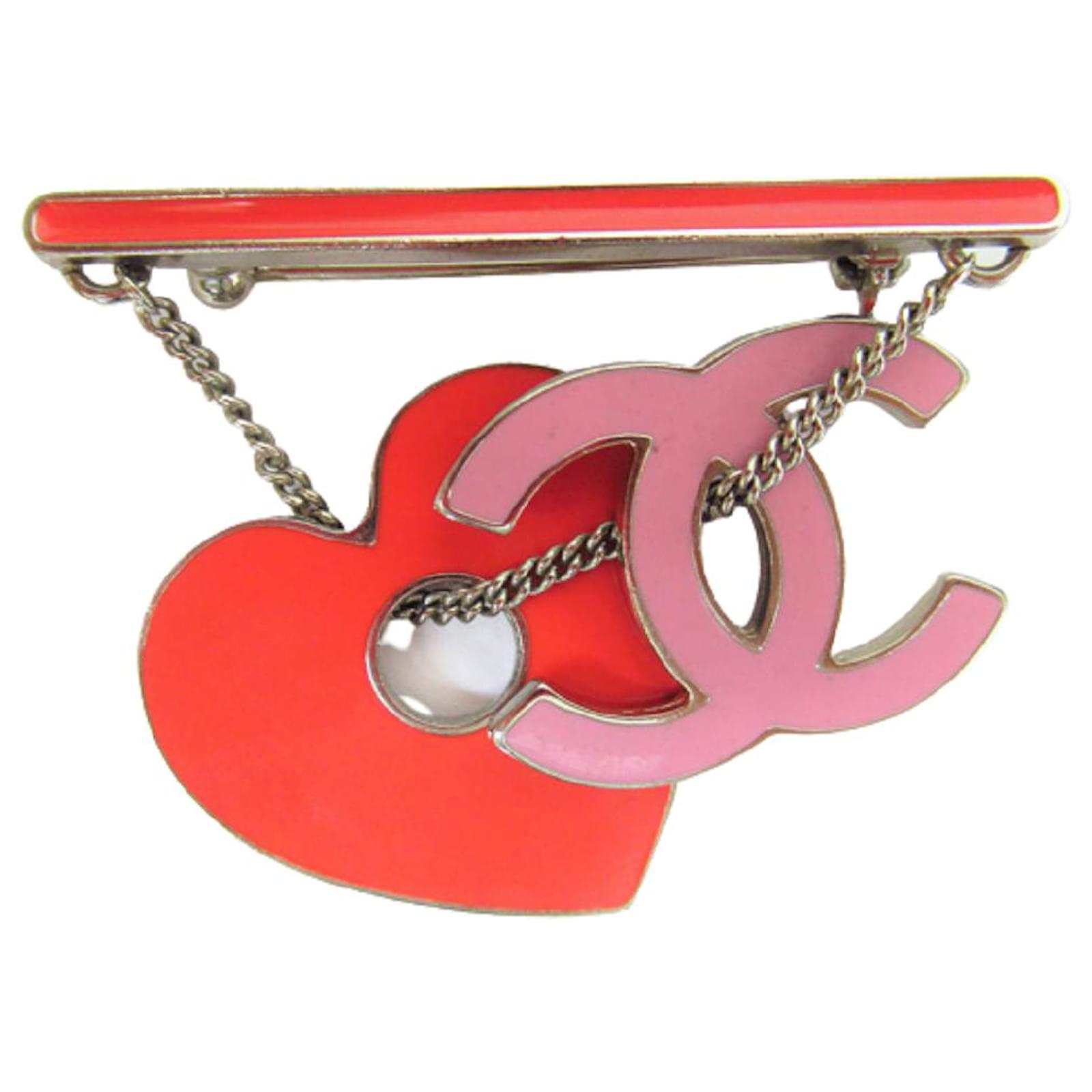 Used] Chanel Coco & Heart Brooch Red Metal ref.513317 - Joli Closet