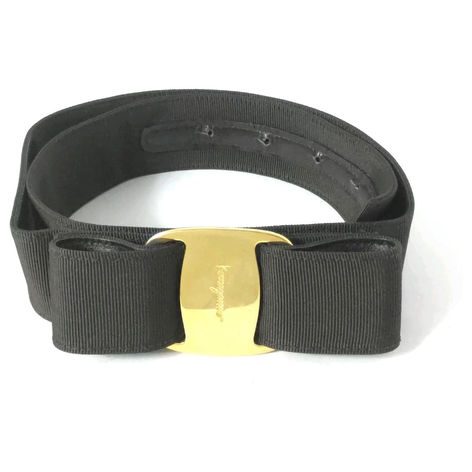 salvatore ferragamo pink belt