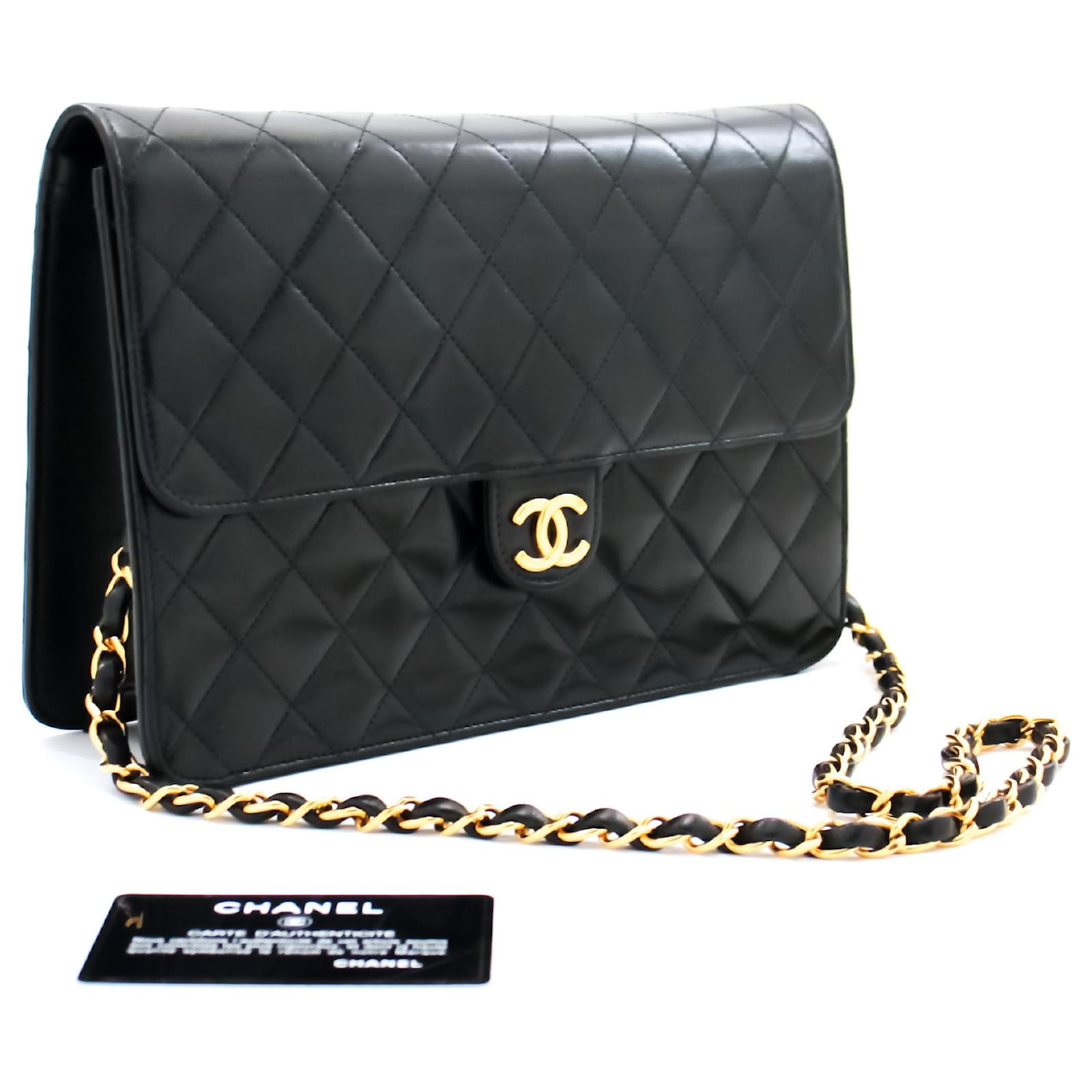 k05 CHANEL Authentic Chain Shoulder Bag Clutch Black Quilted Flap Lambskin  Purse