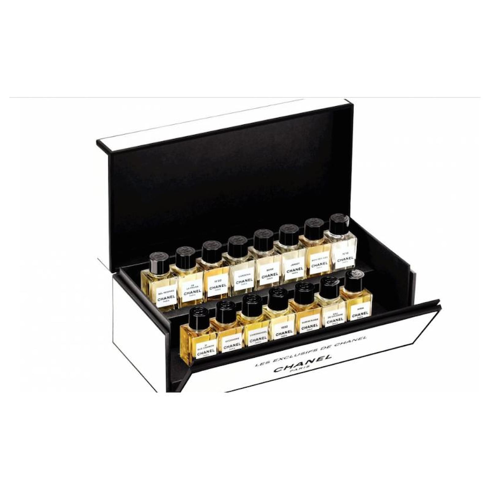 CHANEL LES EXCLUSIVES complete set / NEW CONDITION / Limited