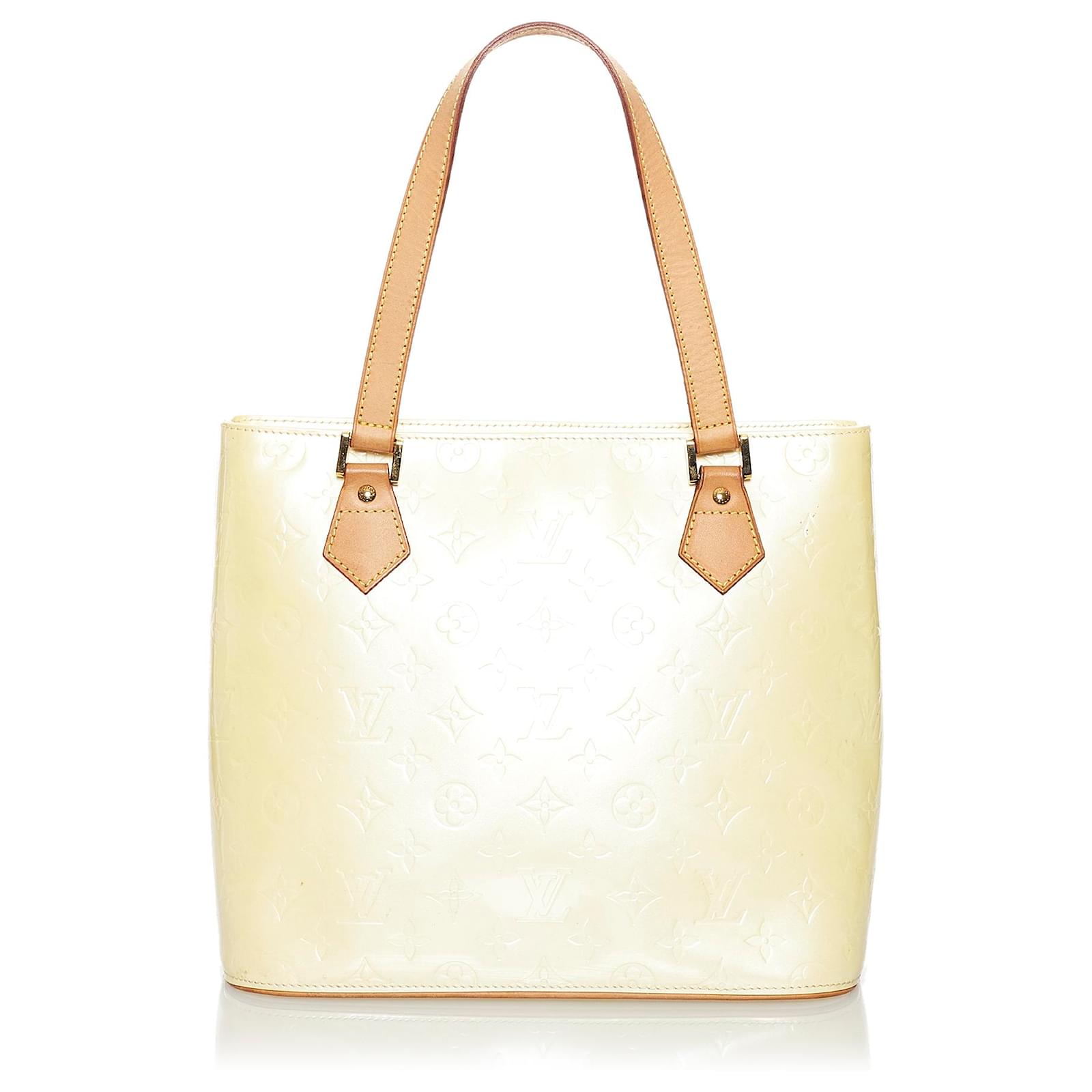 Louis Vuitton Louis Vuitton Houston White Vernis Leather Shoulder Bag