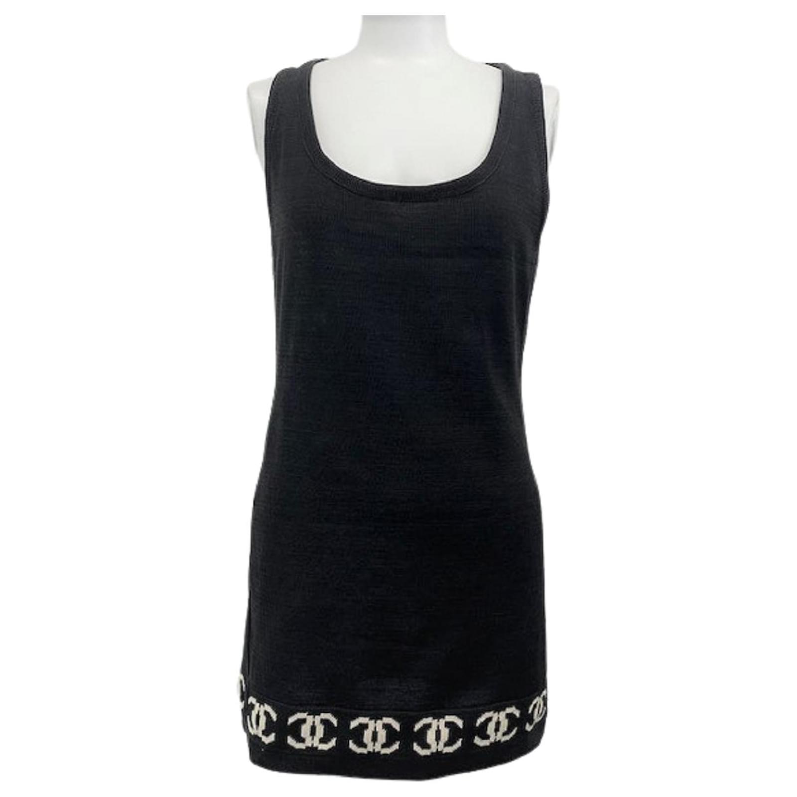 Used] Chanel Coco Mark Knit Dress Black White Cotton ref.516016